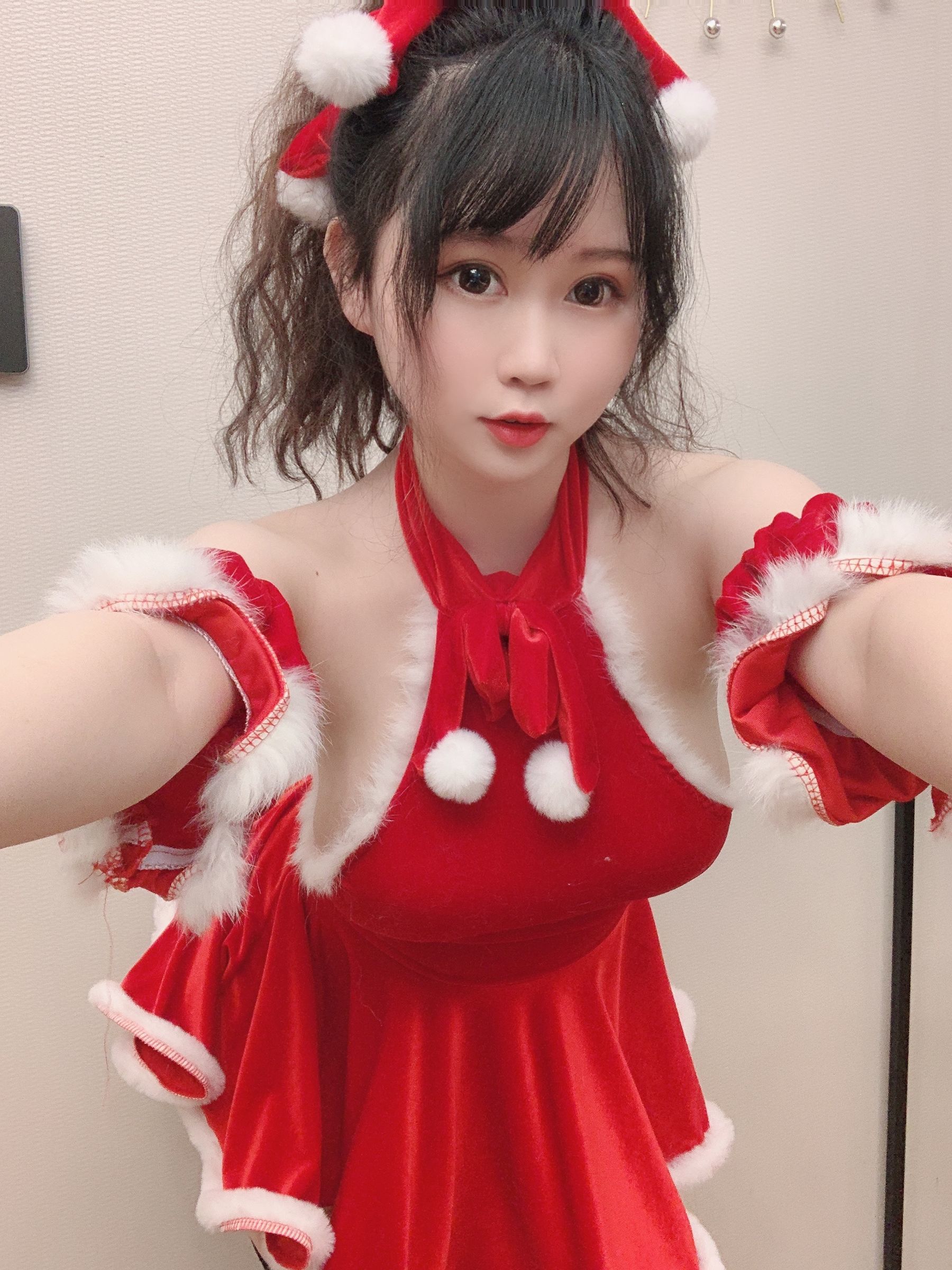 COS Welfare] Peach Girl is Yi Jiang - 2020 Christmas Special