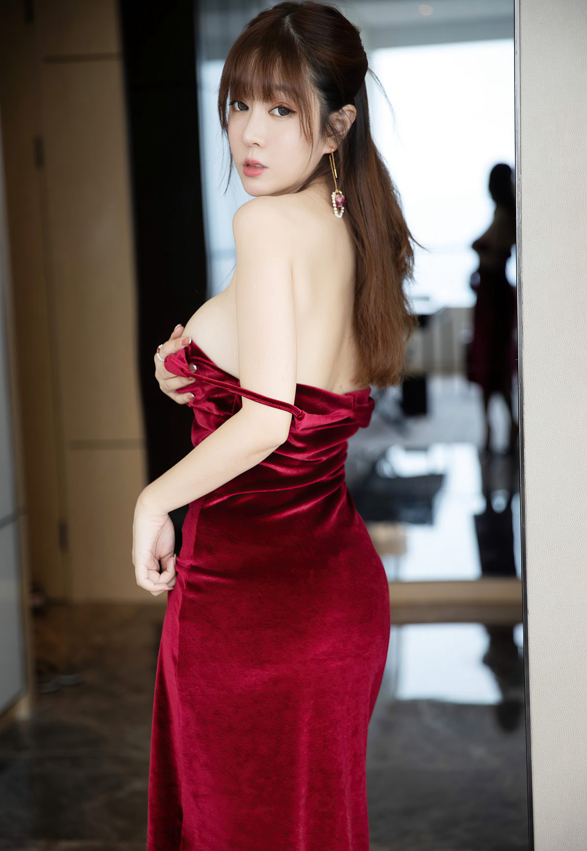 Youmihui Meat Silk Without Inner Tender White Beautiful Buttocks Wang Yu Chun 2021 Plump Beautiful Legs Sexy Bare Chest