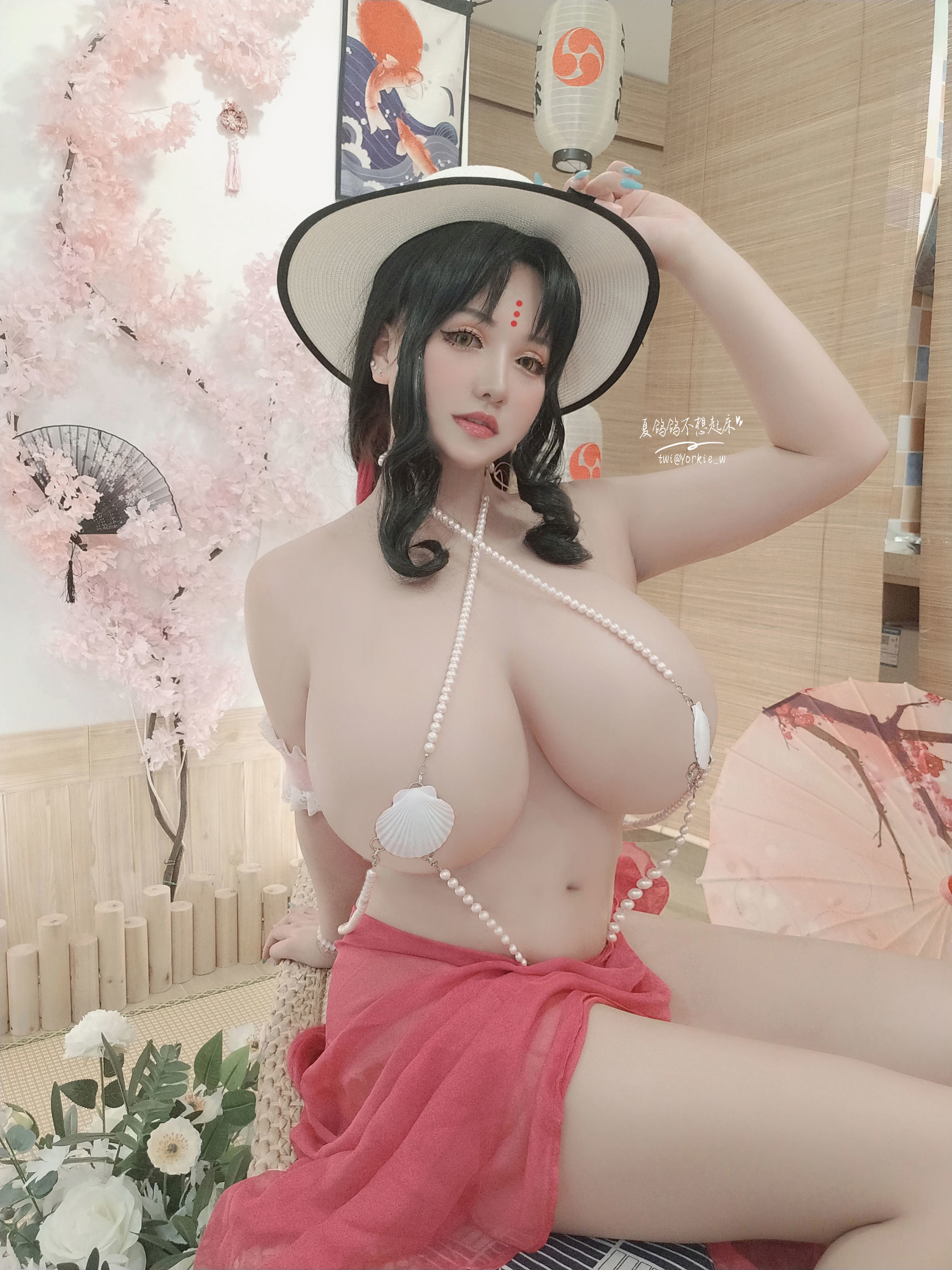 Cosplay Welfare] Xia Gege Doesn't Want to Get Out of Bed - Satsuki Kiryuin Swimsuit