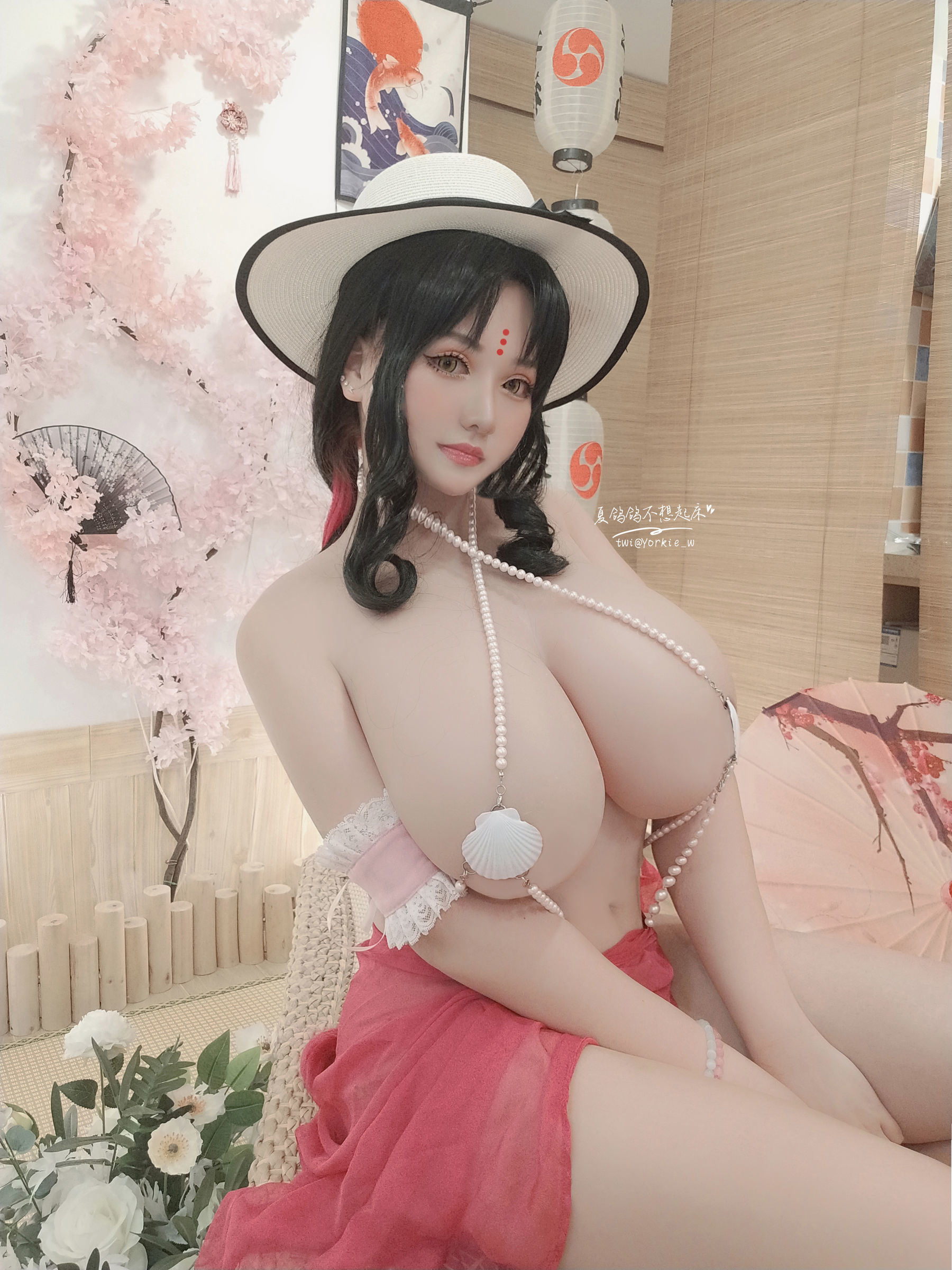 Cosplay Welfare] Xia Gege Doesn't Want to Get Out of Bed - Satsuki Kiryuin Swimsuit