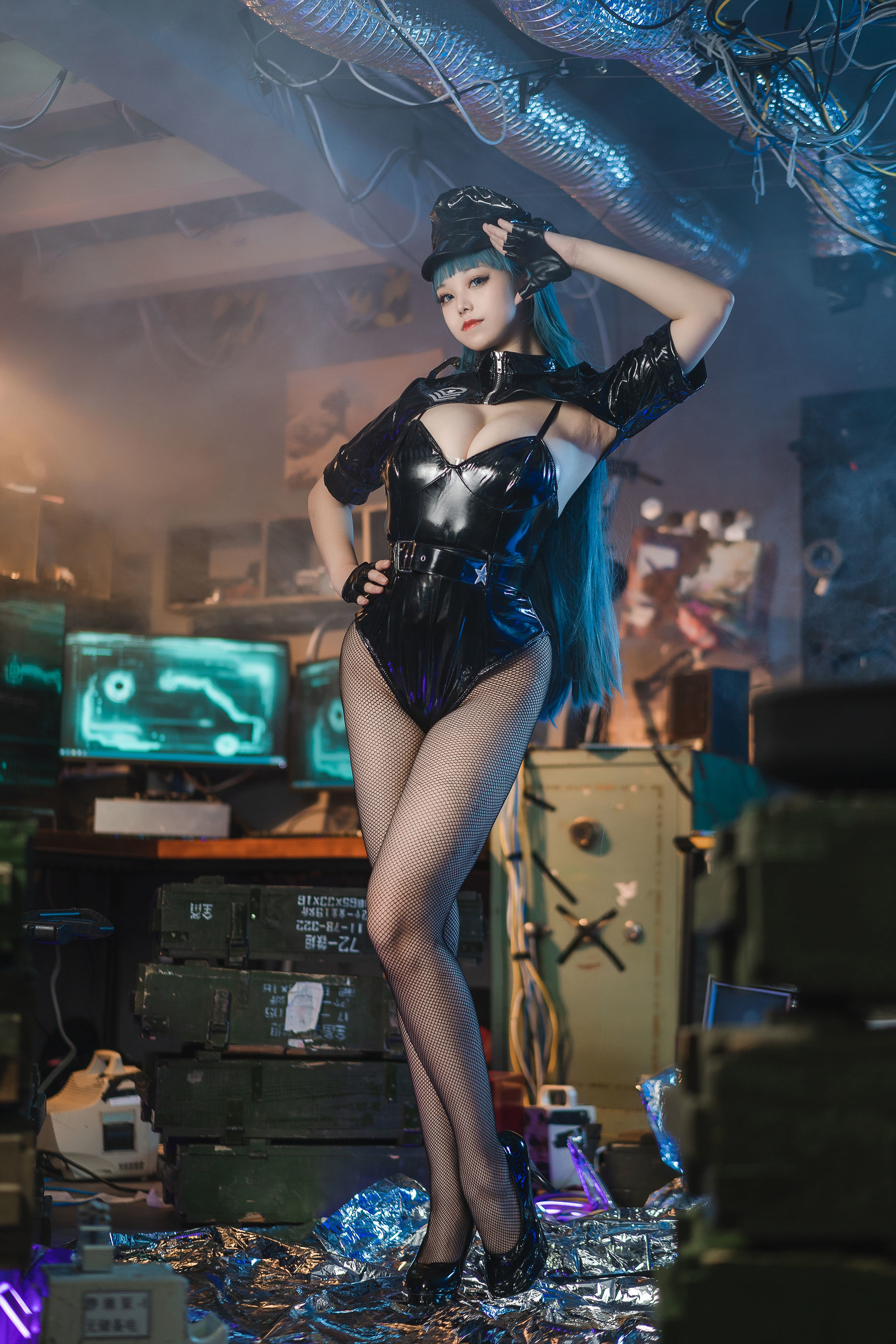 Cosplay Welfare] Moe-style Miss Honey Cat Qiu - Policewoman 2