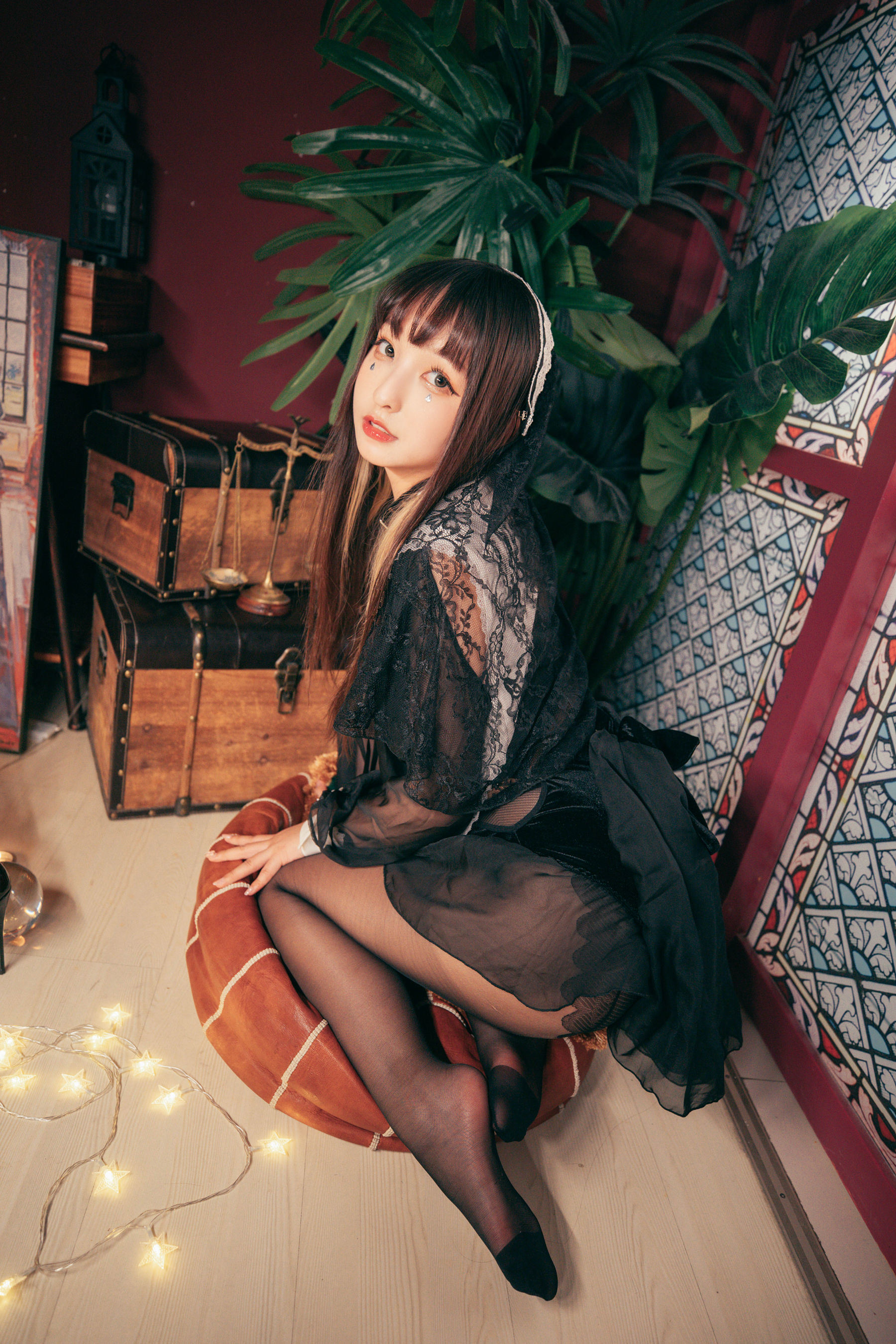 COS 혜택] 롤리 가구라 반 마후유 - 빛의 속삭임 - 빛의 수녀