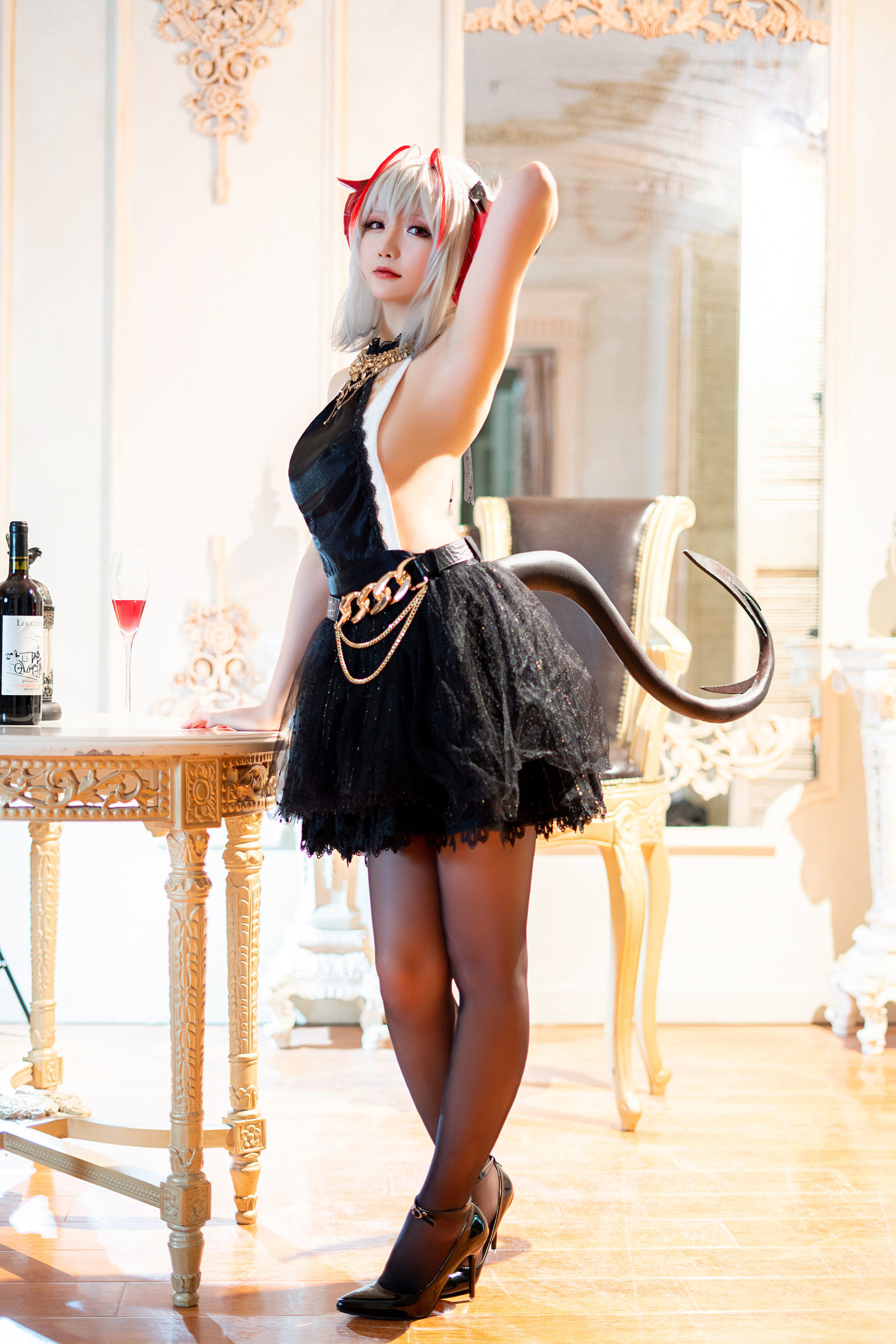 Cosplay Welfare] Coser Miss Xing Zhi Chi Chi - Arknights W