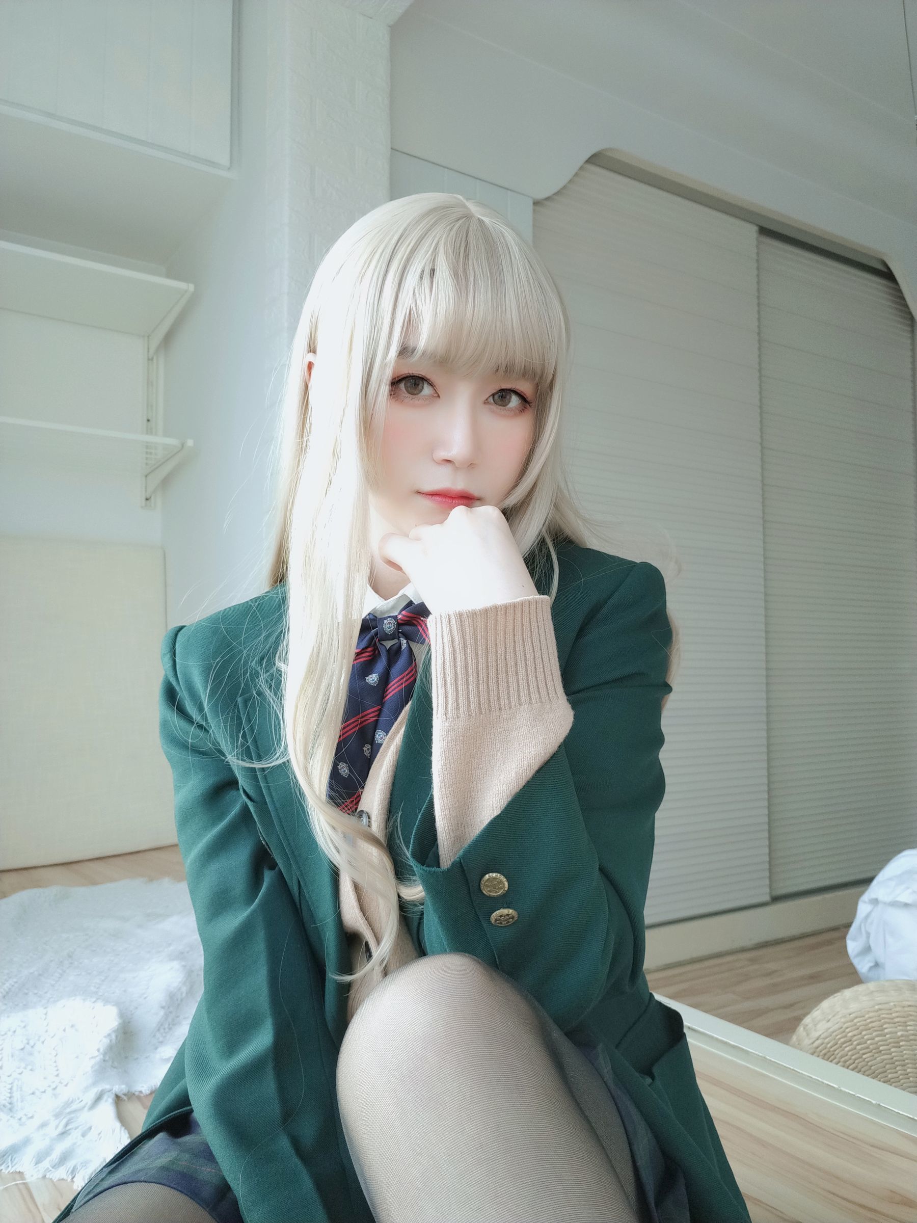 COS Welfare] Coser Miss Silver - Gray Space
