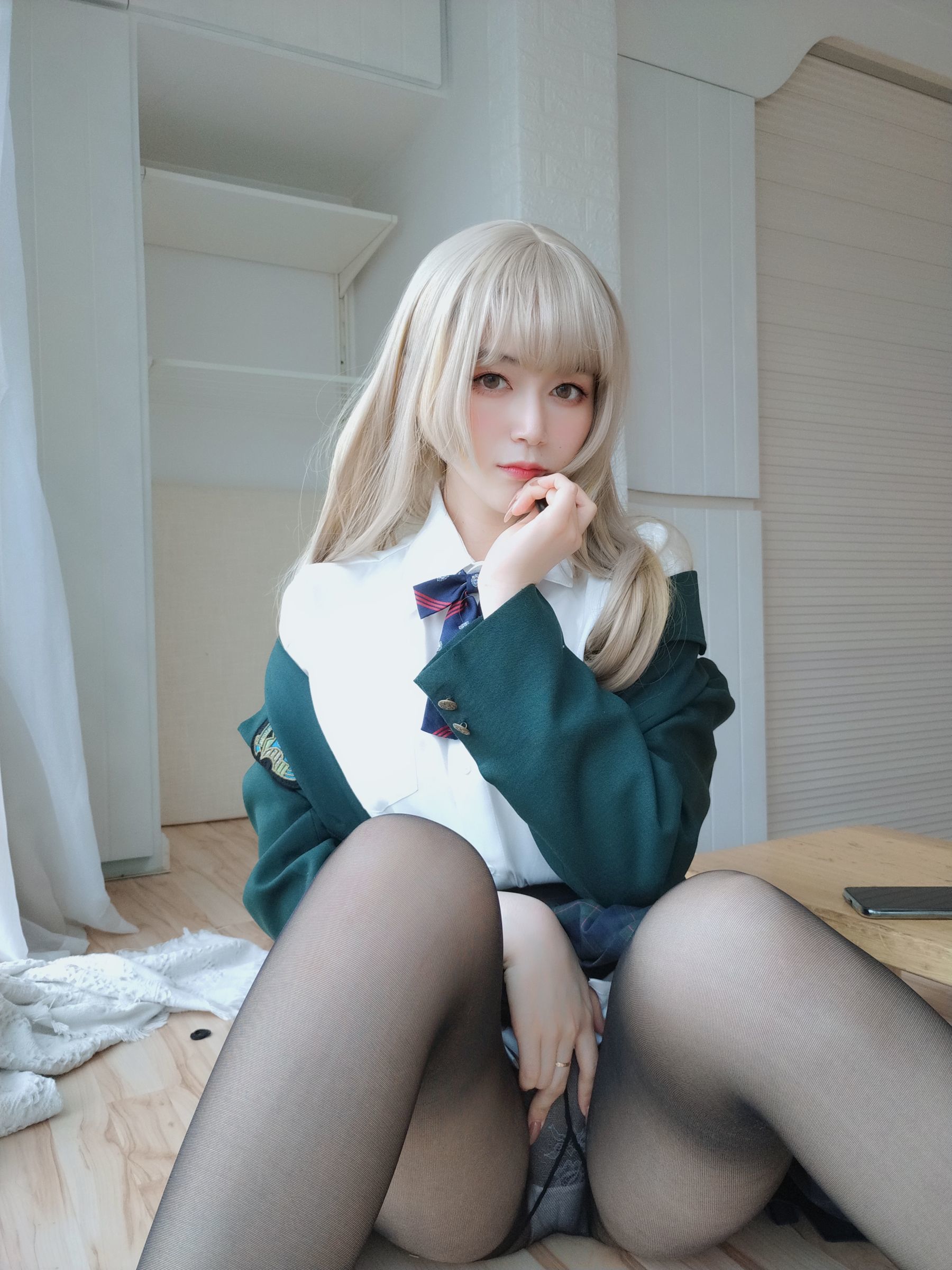 COS Welfare] Coser Miss Silver - Gray Space