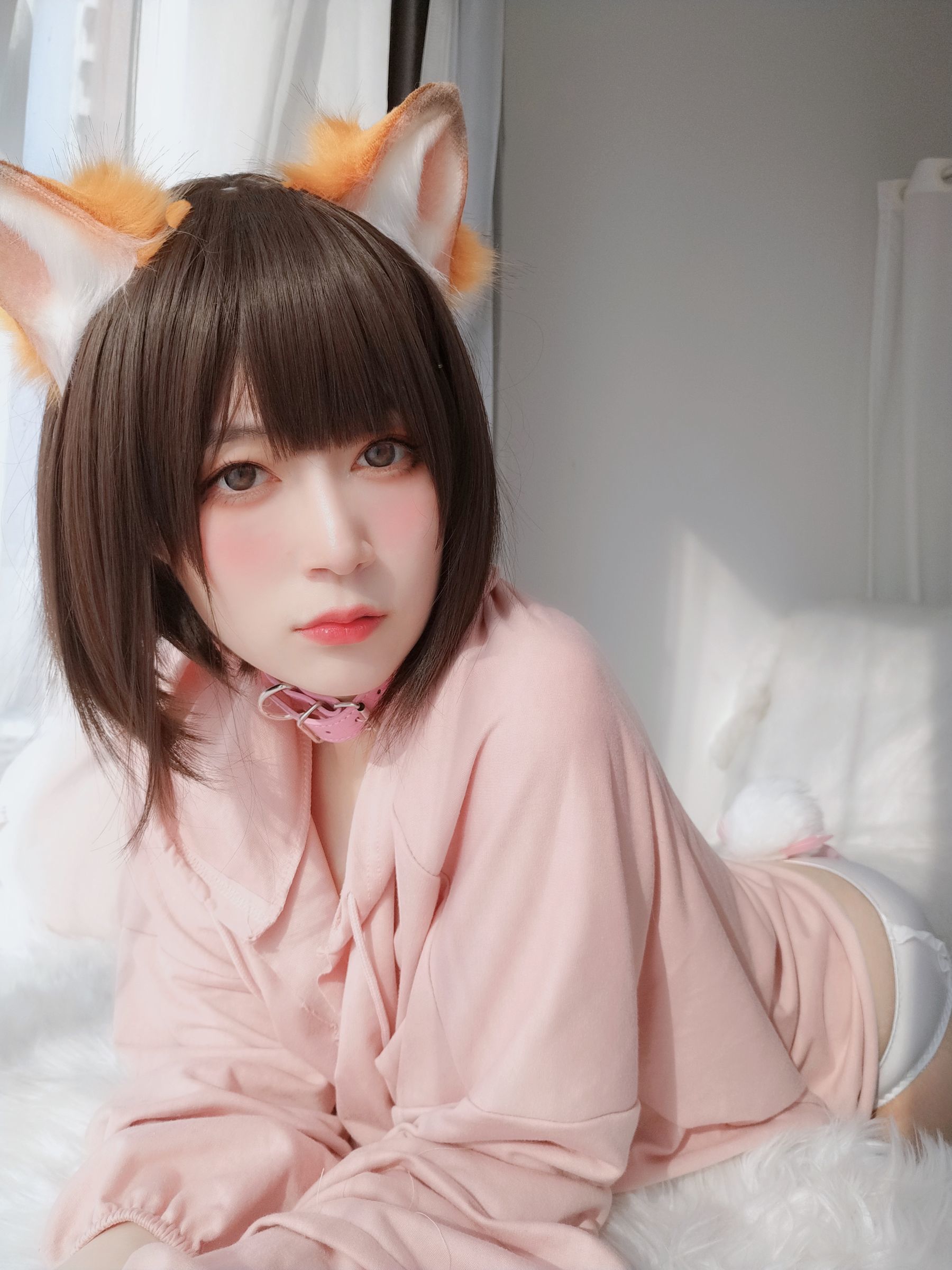 コスプレ福利] コスプレイヤーお姉さん白銀 - ピンク狐