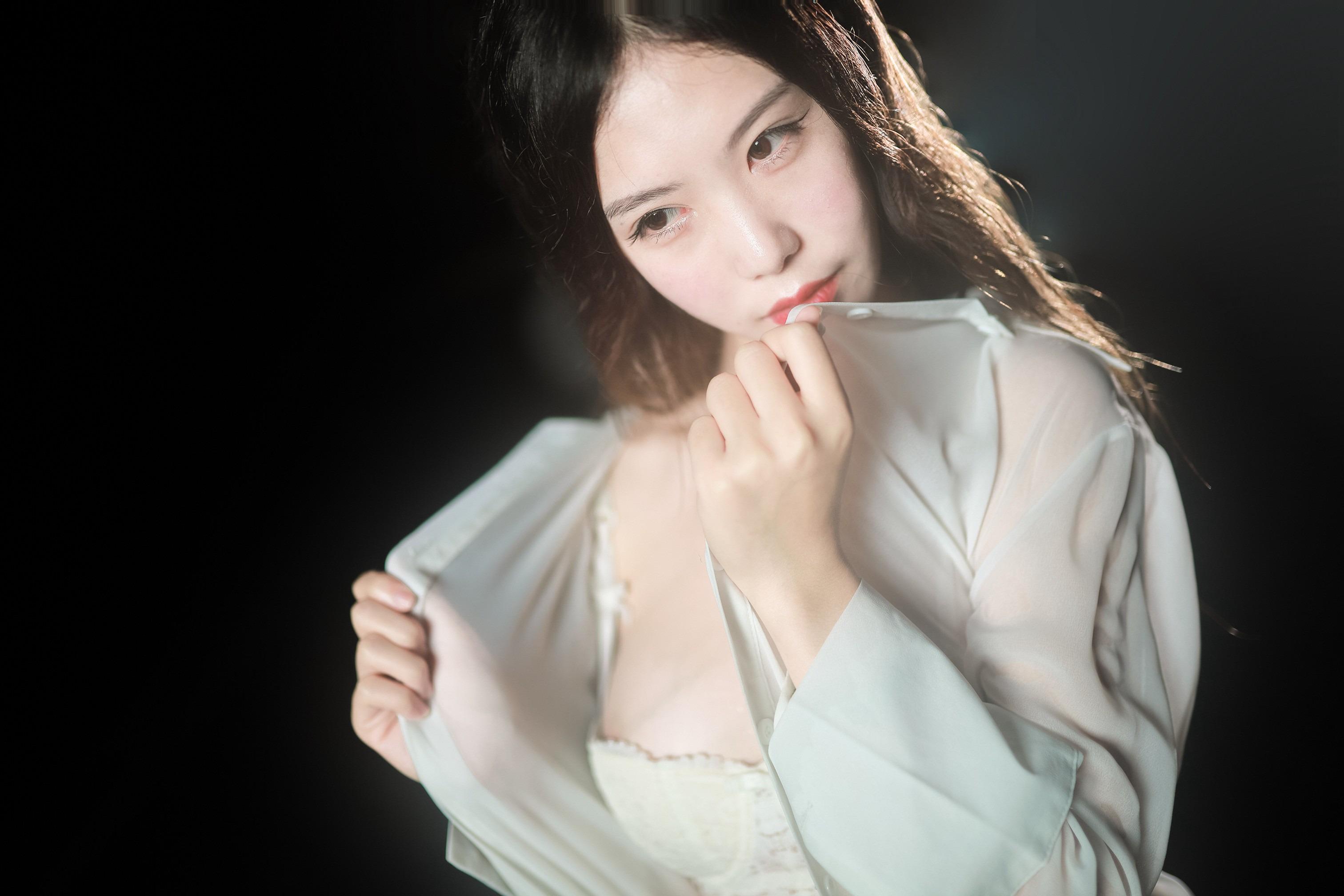 抖娘-利世 - 夜雨 [58P
