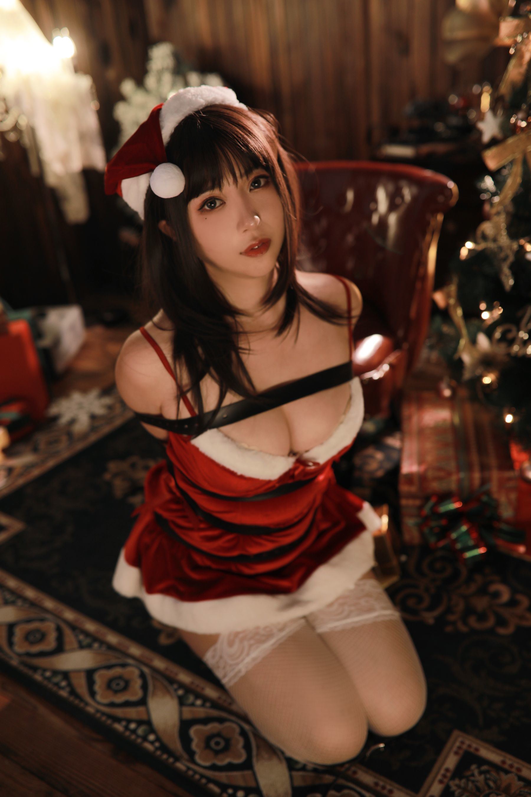 COS Welfare] Xiao Rong Zai Gu Gu Gu - Christmas Gifts × Binding