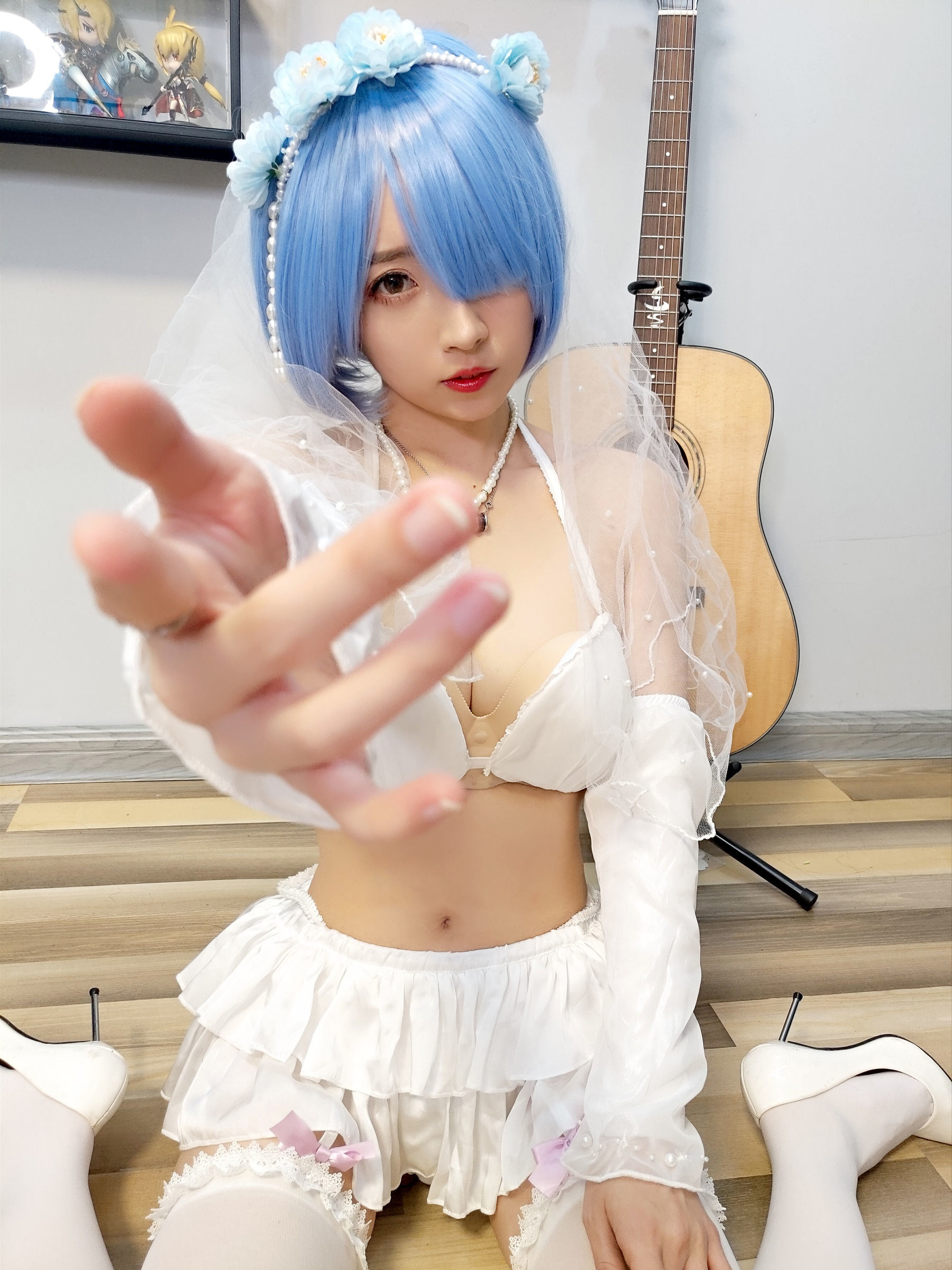 COS Phúc lợi] Streamer Douyu Little Witch Luna - Rem Áo cưới
