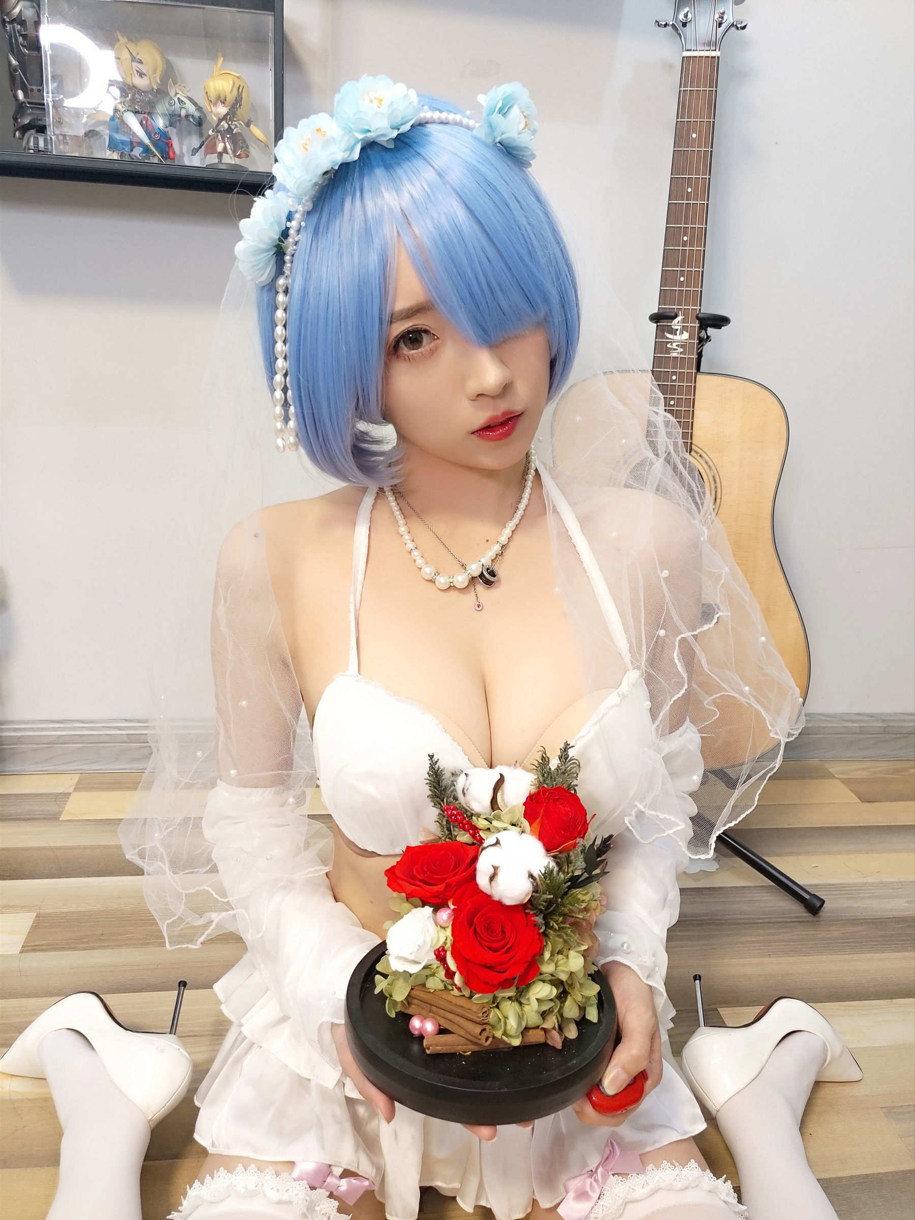 COS Phúc lợi] Streamer Douyu Little Witch Luna - Rem Áo cưới