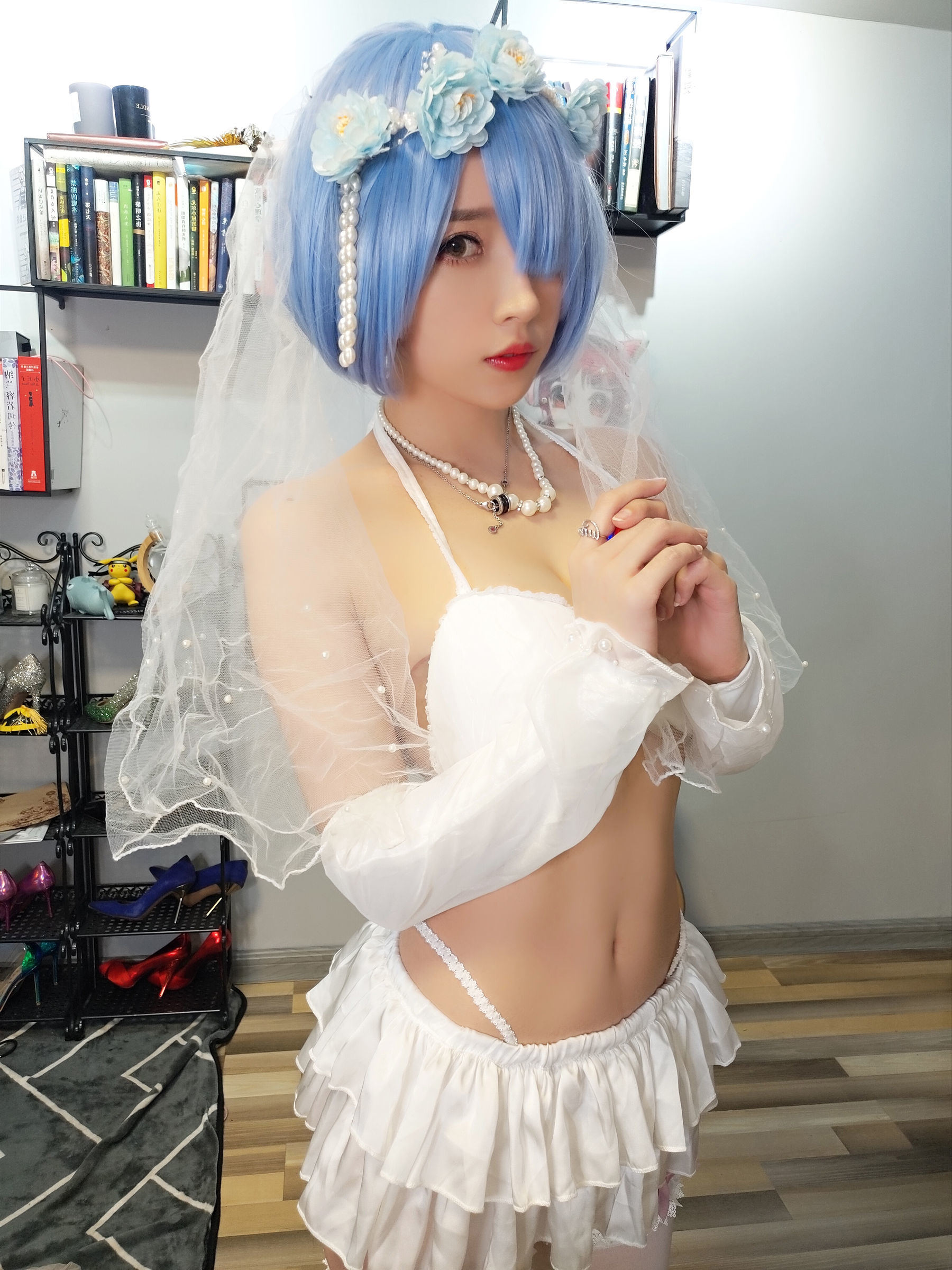 COS Phúc lợi] Streamer Douyu Little Witch Luna - Rem Áo cưới