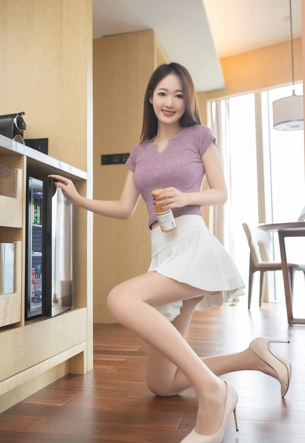 นางแบบเซ็กซี่ขาสวยระดับพรีเมี่ยม ทังอันฉี หลอกล่อในโรงแรมถอดถุงน่อง