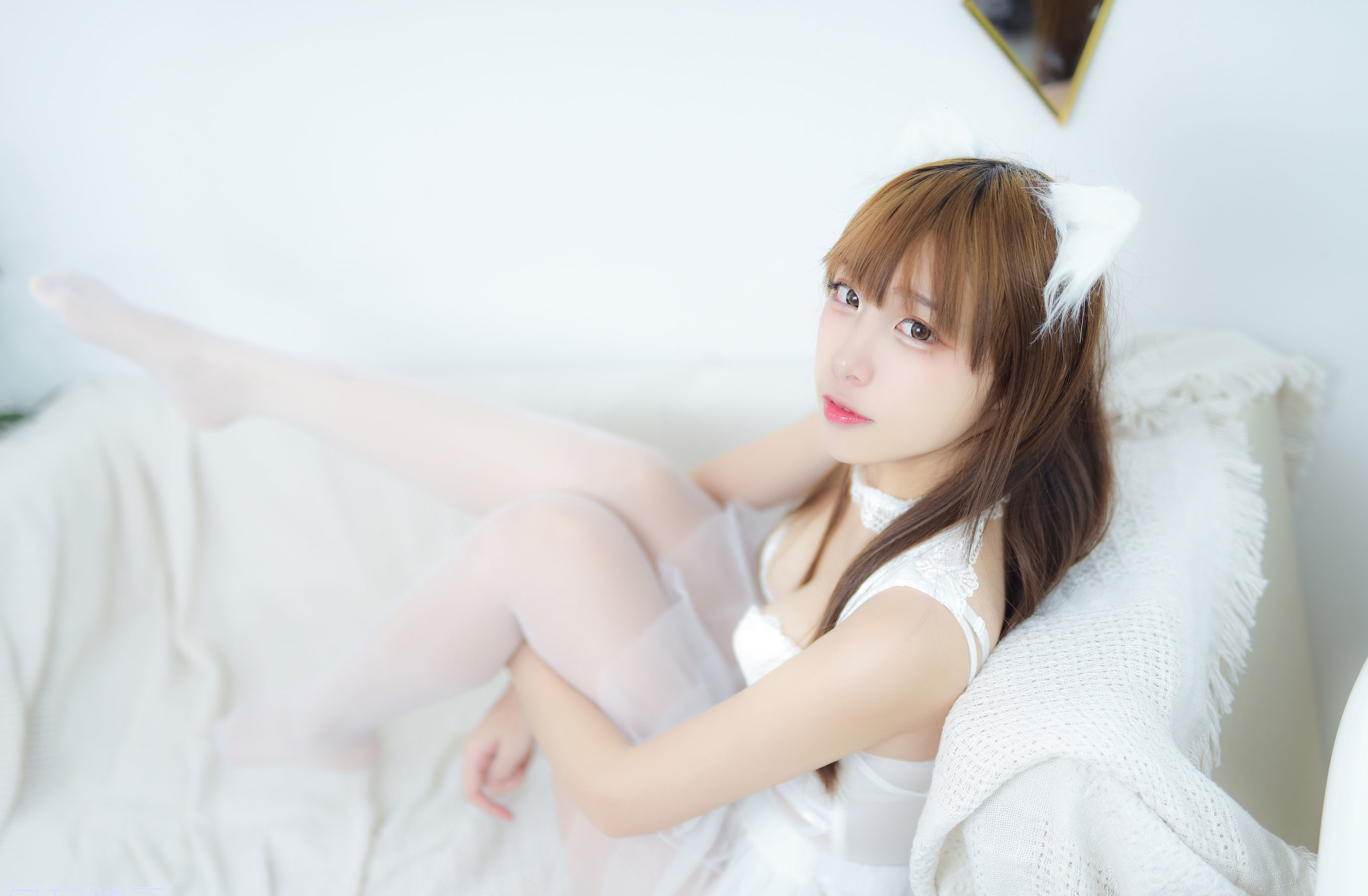 COS Phúc lợi] Coser Nhân khí Er Zuo Nisa - Áo cưới trắng
