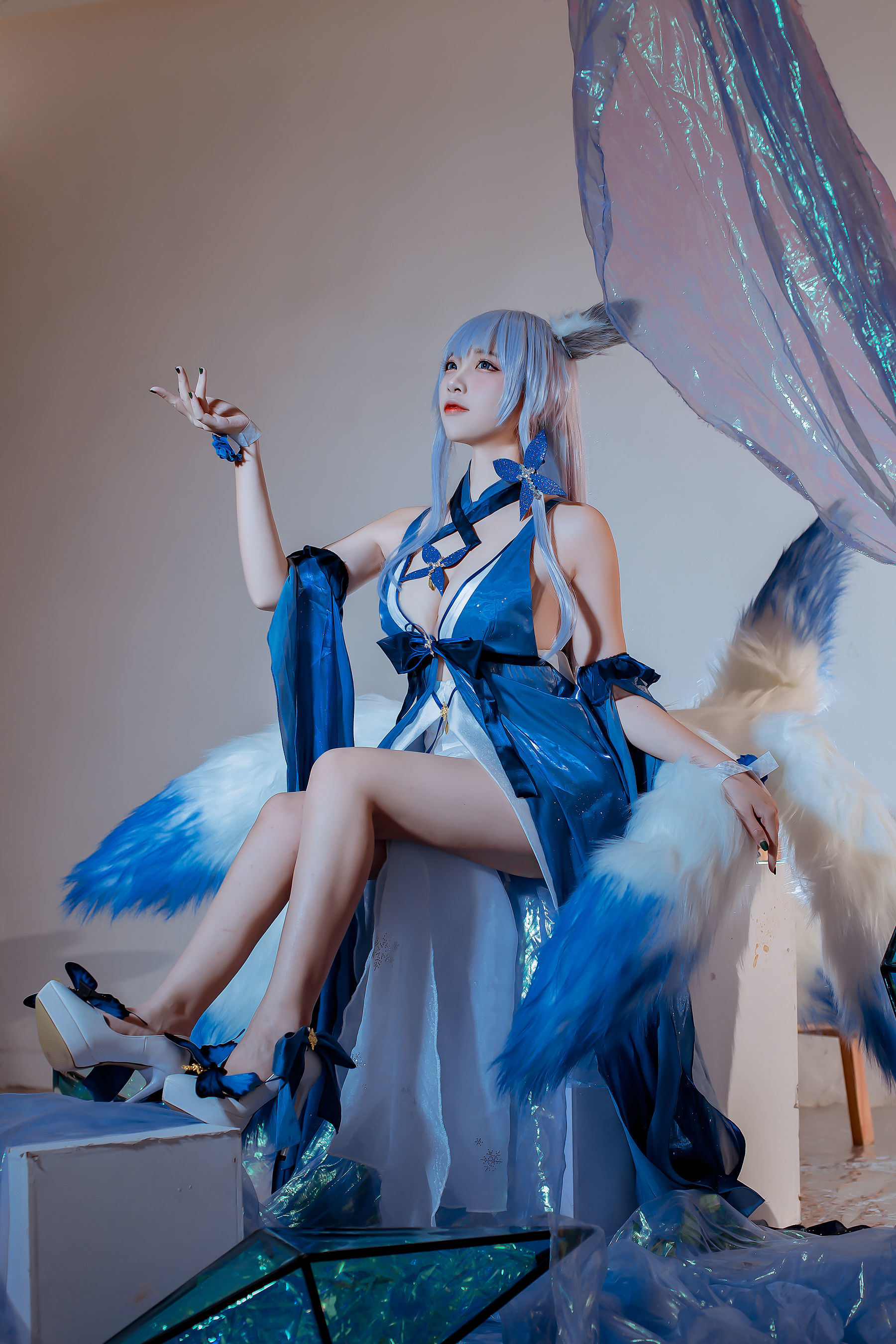 Cosplay Welfare] Popular Cosplayer Er Zuo Nisa - Azur Lane Shinano Formal Dress