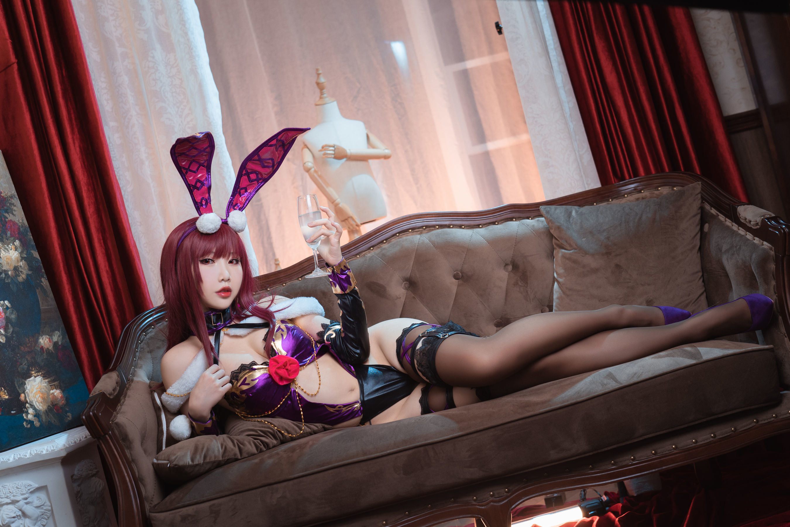 Cosplay Welfare] Cute Popular Cosplayer Mian Bing Xian Er - Scathach Bunny Girl