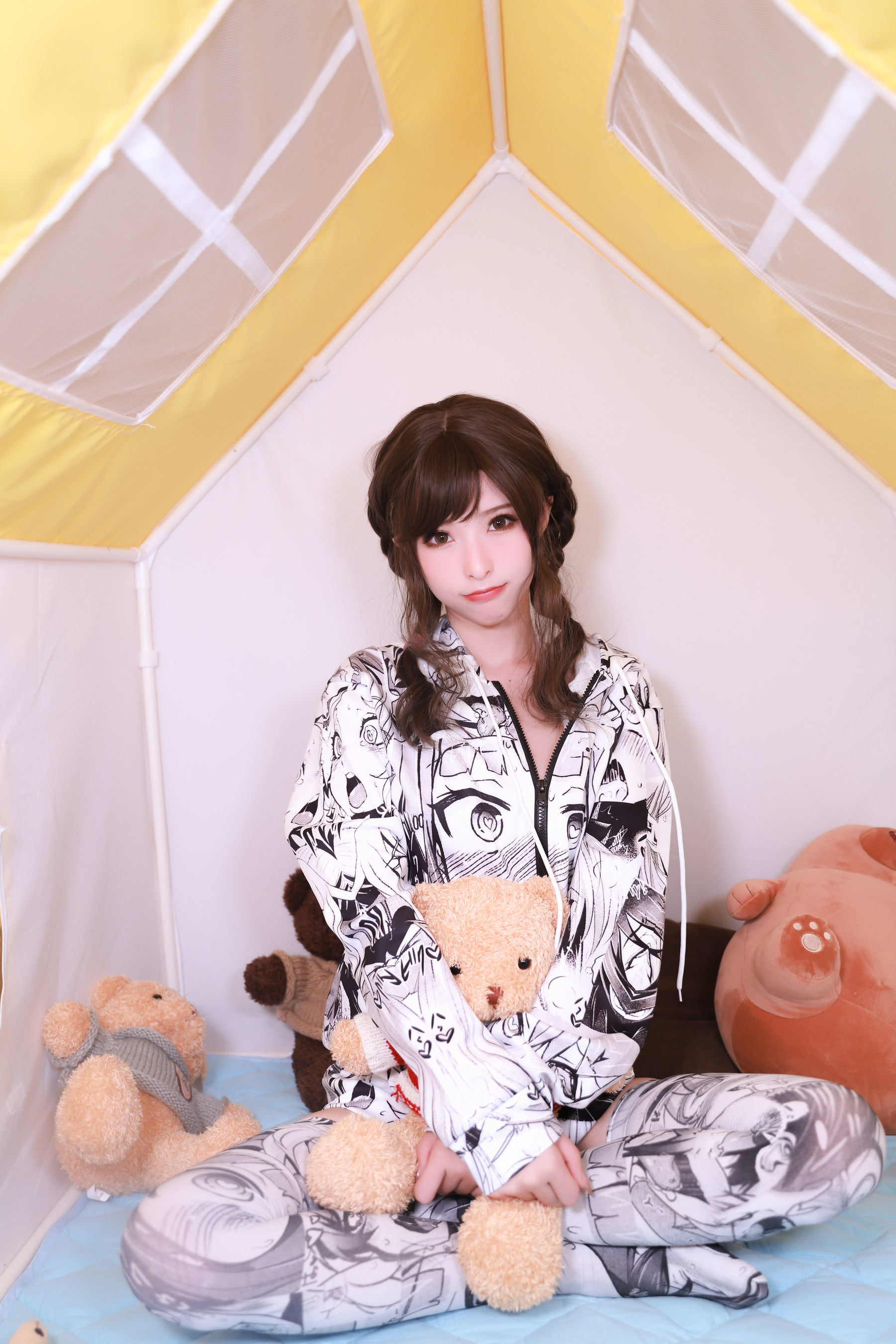 COS Welfare] Stunner Shimizu Yui - Manga Girl