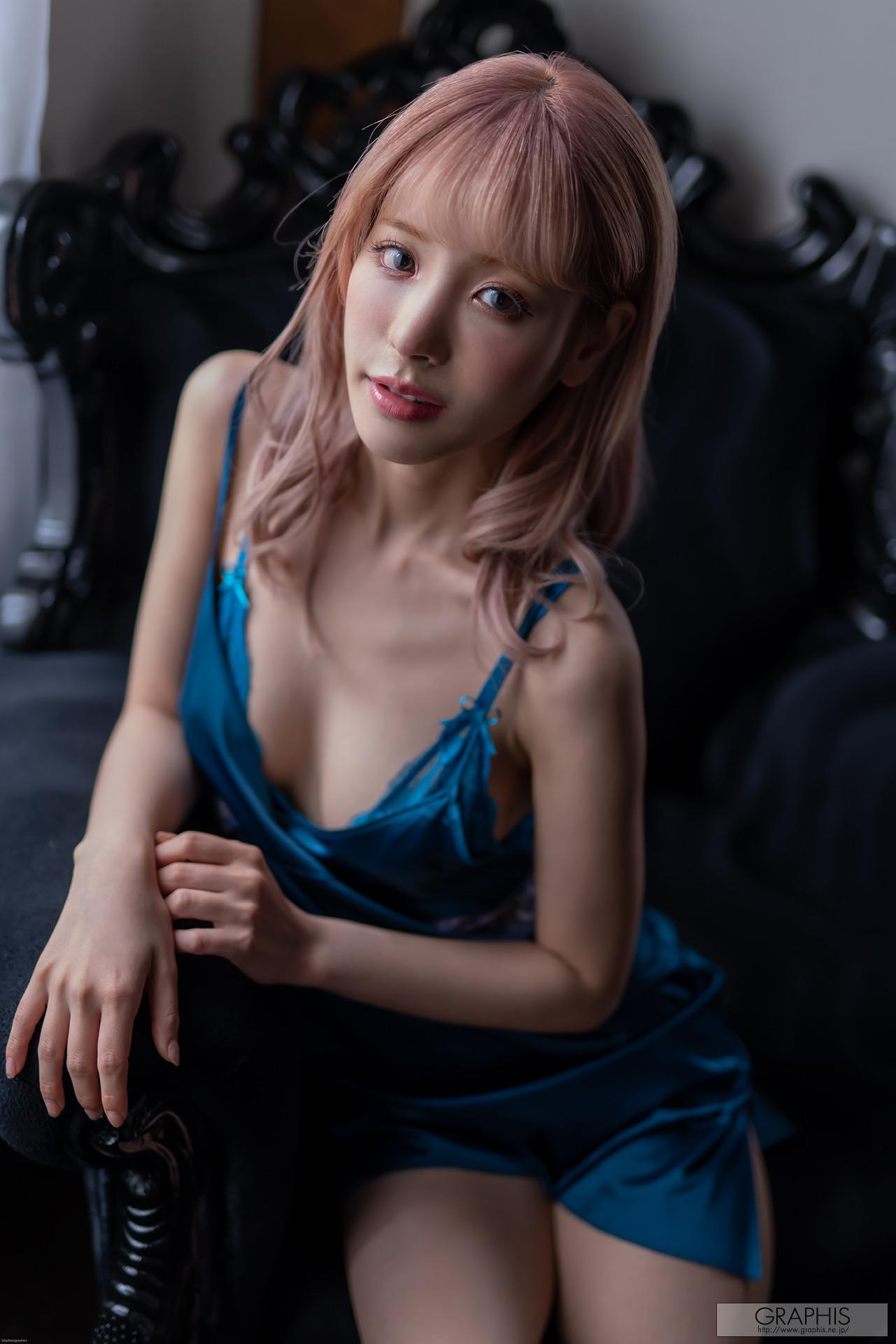 格拉菲斯] Kana Momonogi 桃乃木佳奈 180P