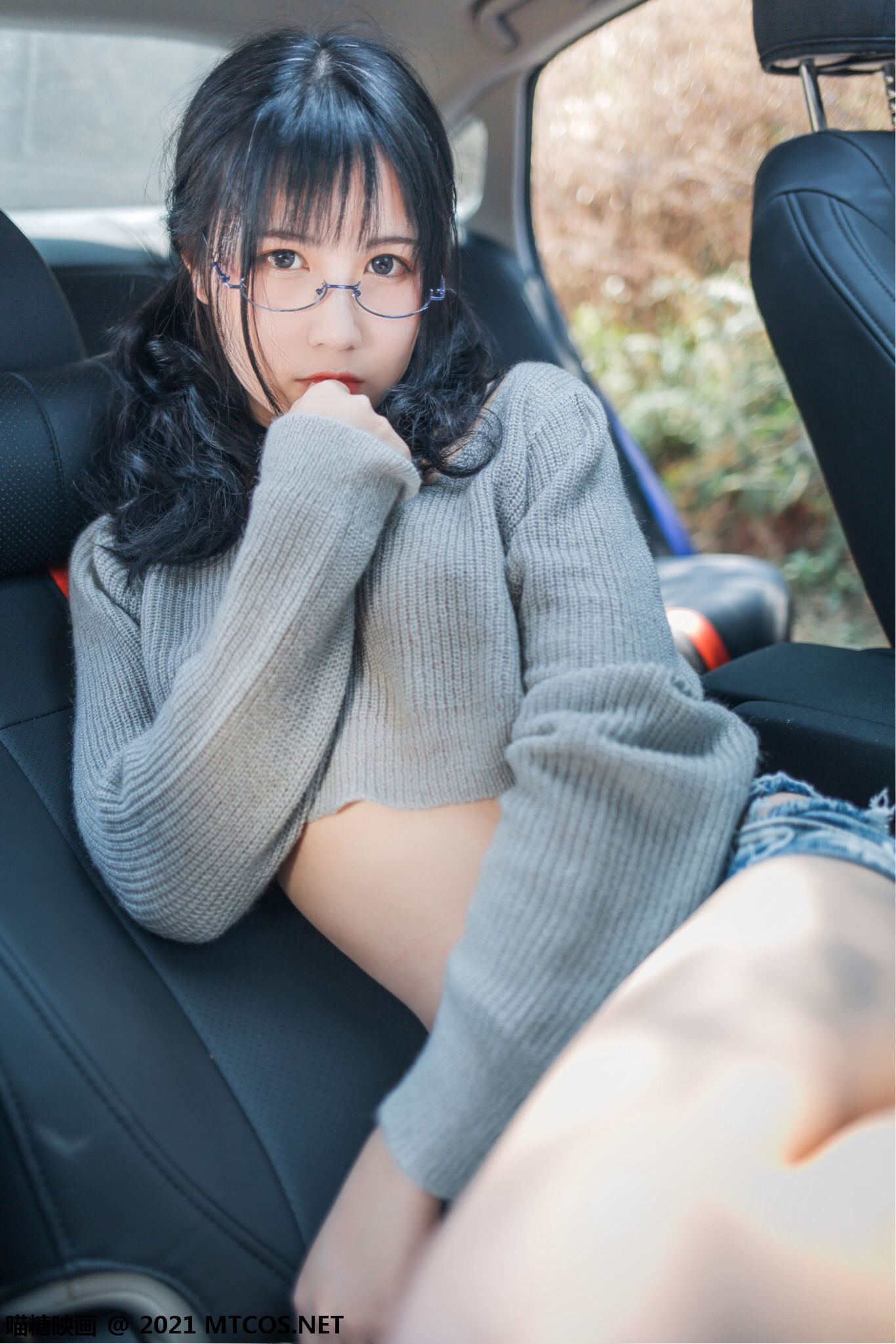 喵糖電影] VOL.369 車內女郎