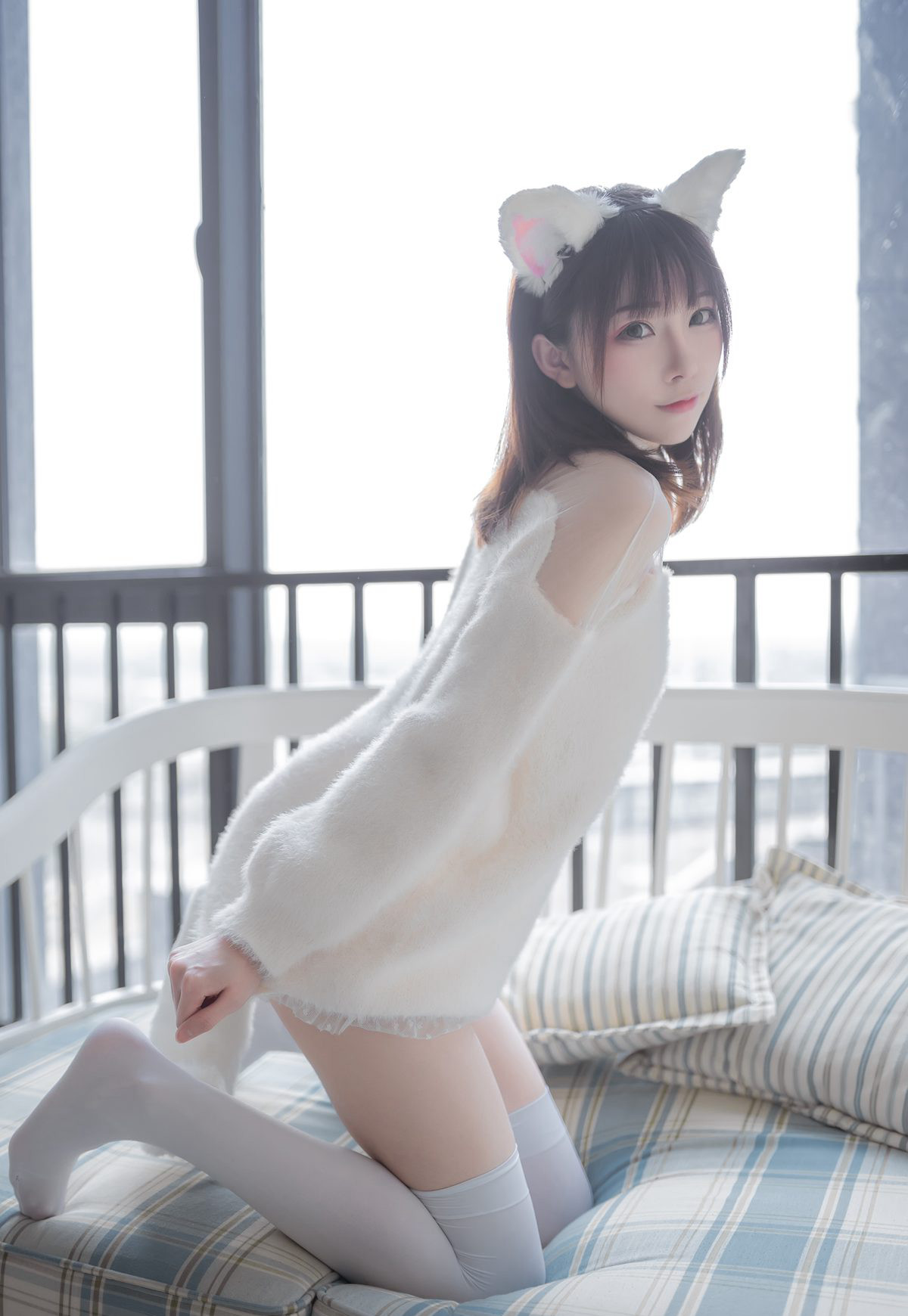 綺太郎白絲美腿大尺度美腿高清cosplay超污圖