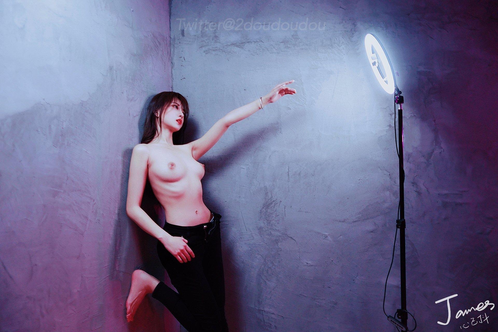 Dark Tone Photographer - Dou Shu Works Collection [202P