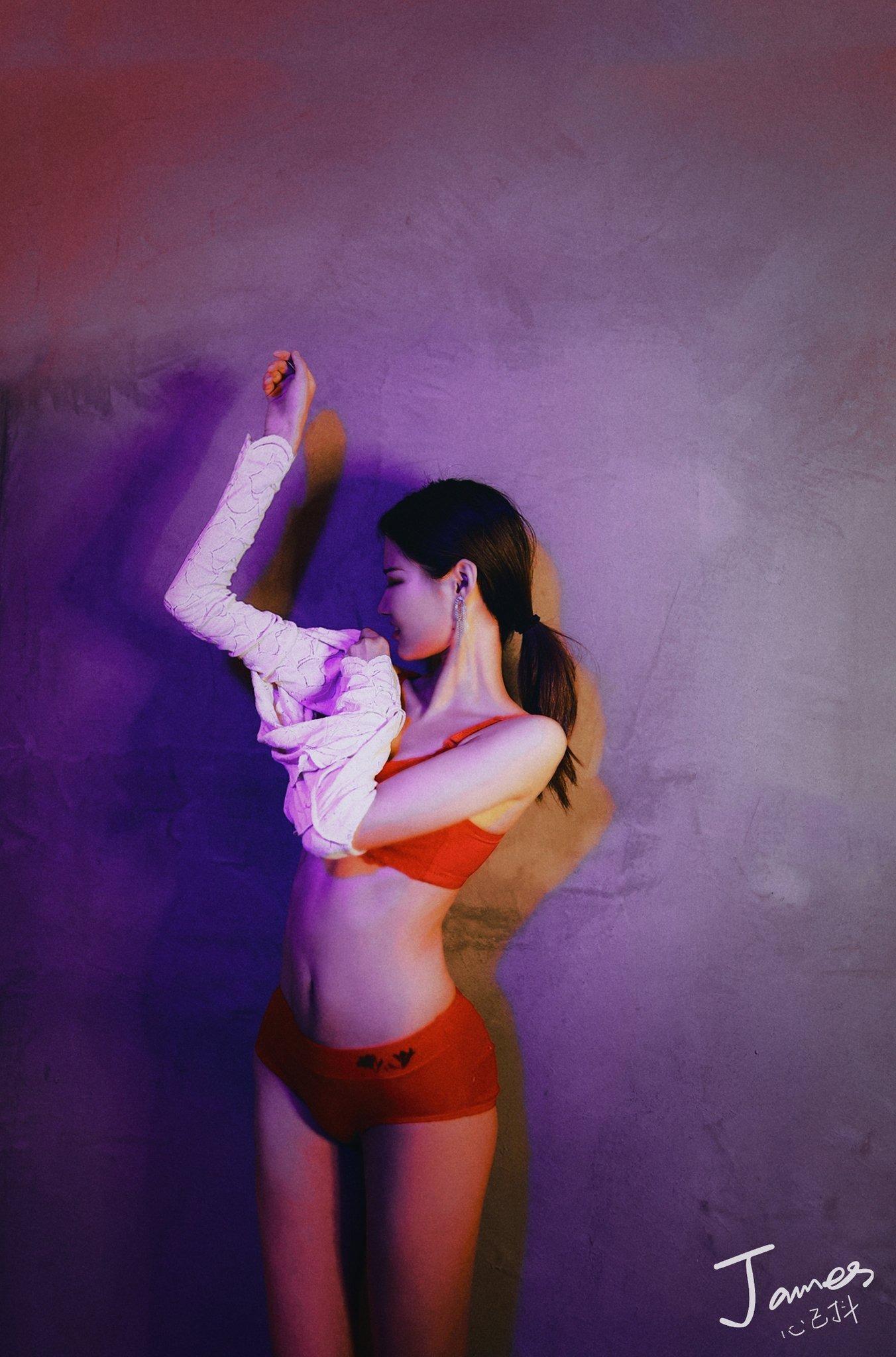 Dark Tone Photographer - Dou Shu Works Collection [202P
