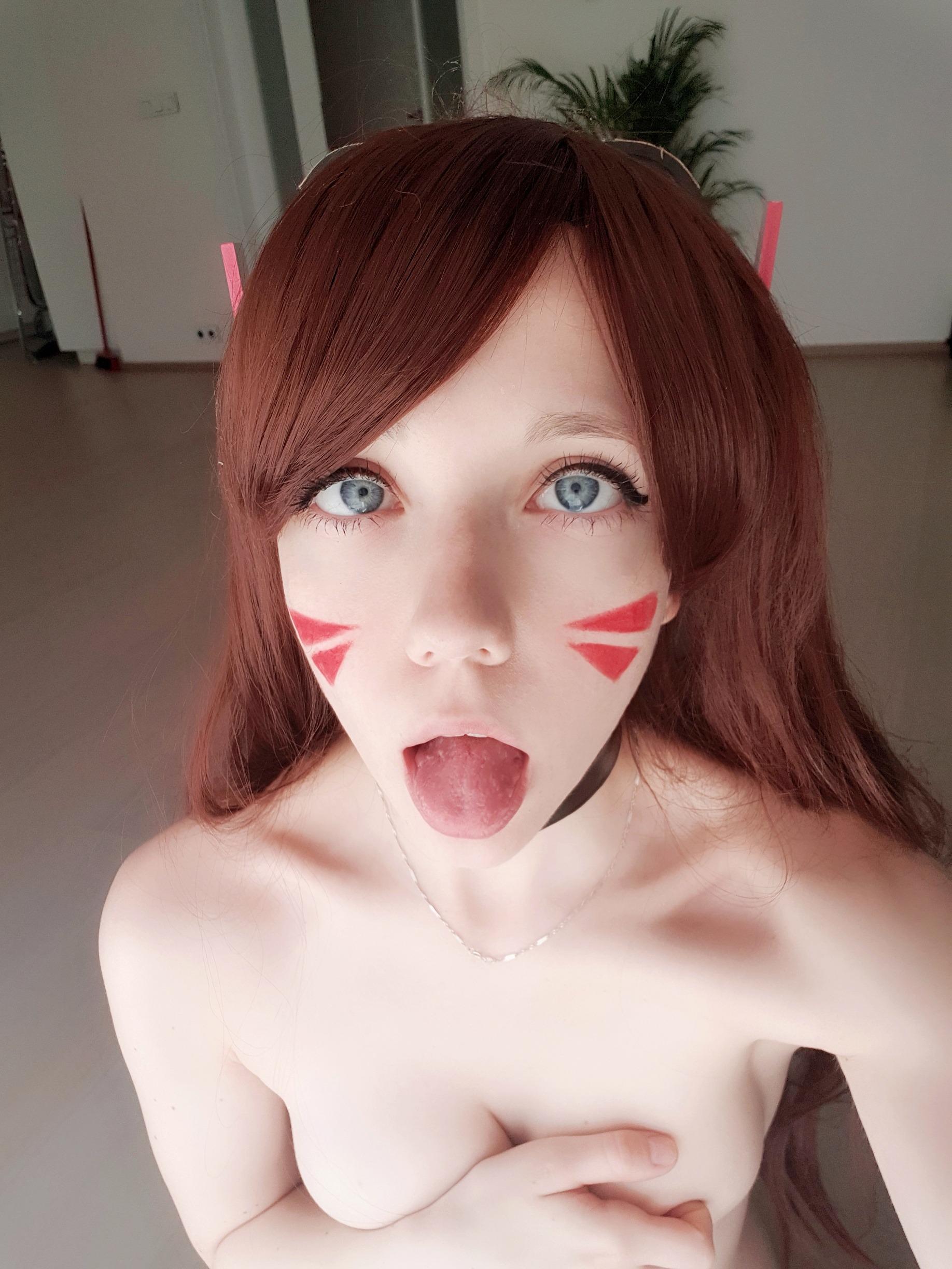 Elles – Dva 117P