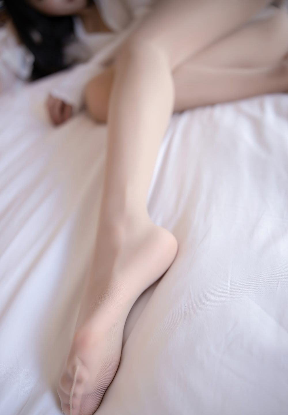 蜜桃酱のセクシー極品ロングレッグ肉ストッキングハイヒールHD画像足フェチ福利