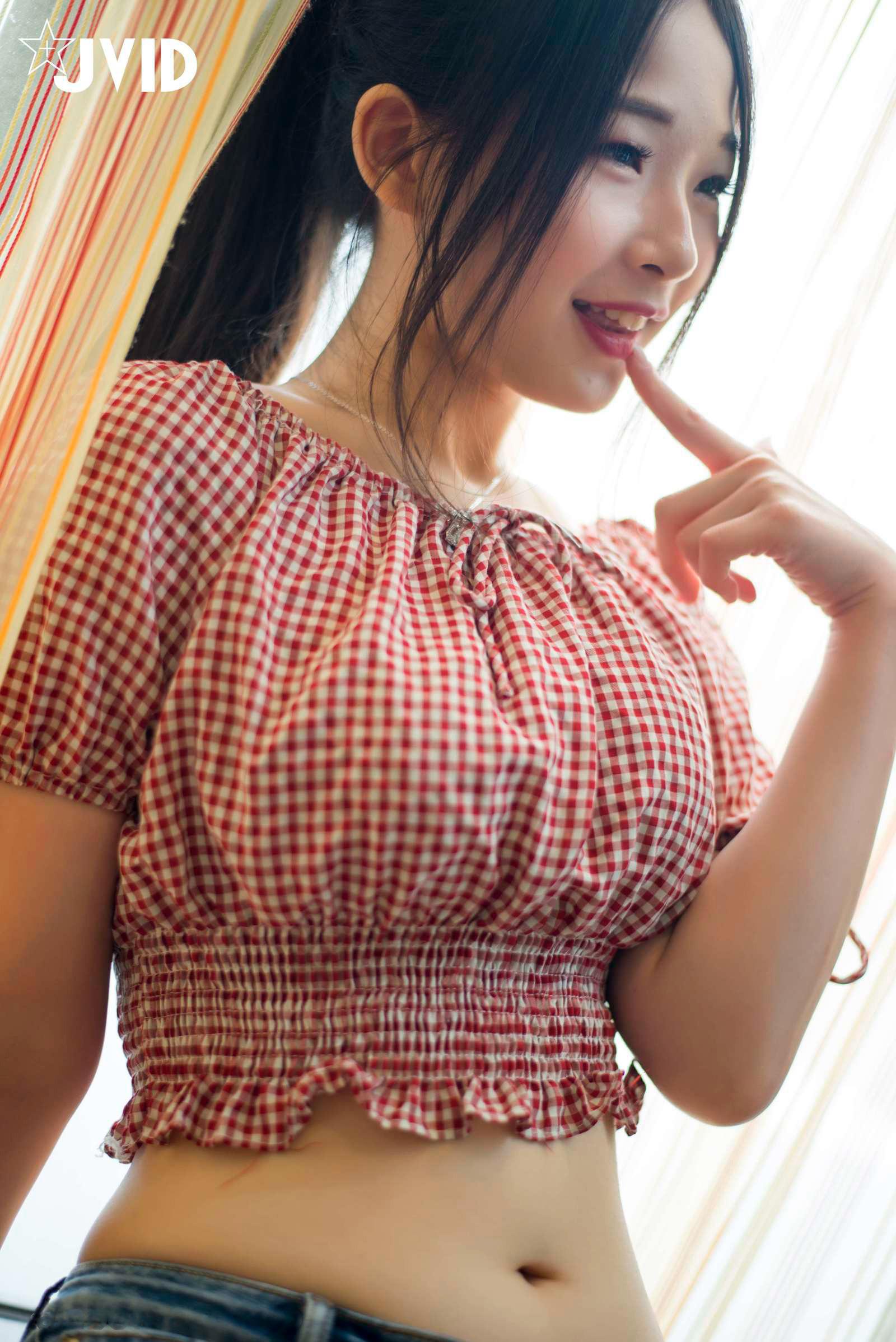 JVID Jiemi Express Delivery Staff | 86P Gallery