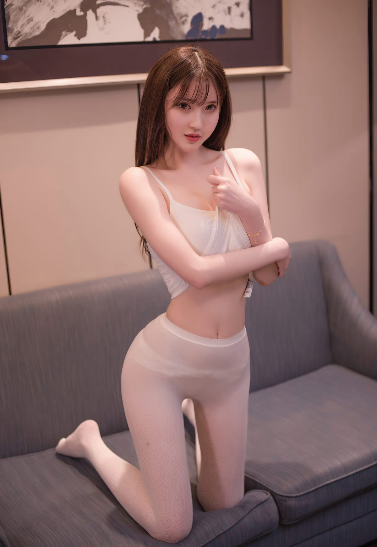 林芮希極品白絲美腿性感皮裙誘惑情趣內衣風騷姿勢