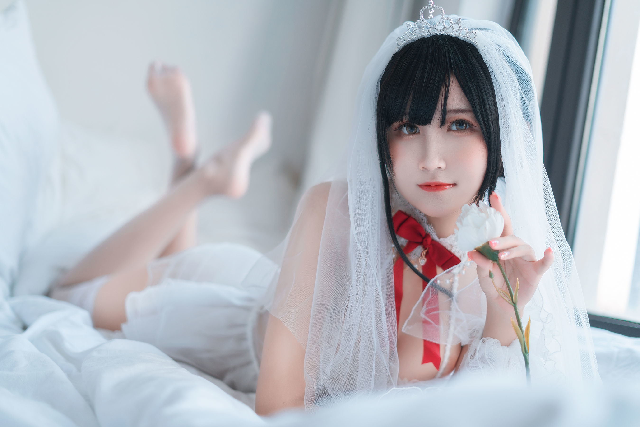 COS福利] 微博妹子三度_69 - 婚紗孔雀翎