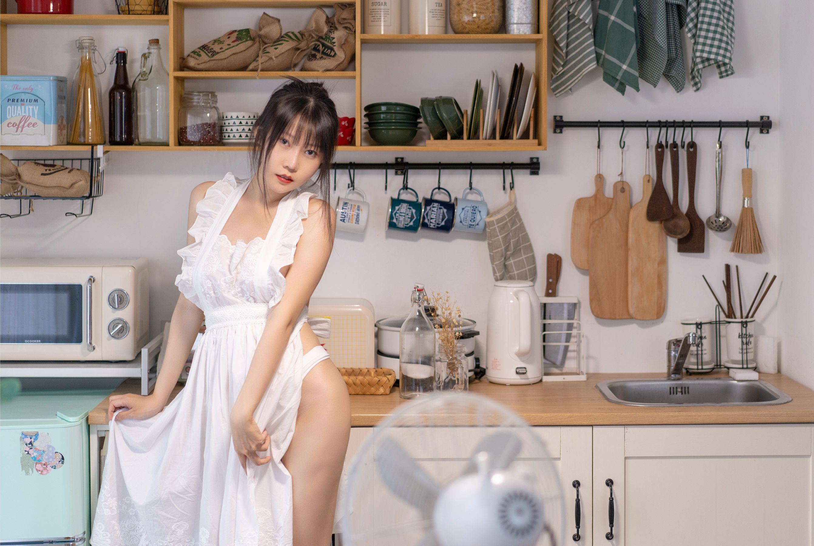 COS Welfare] Vanilla Meow Lulu Photo - Kitchen Girl