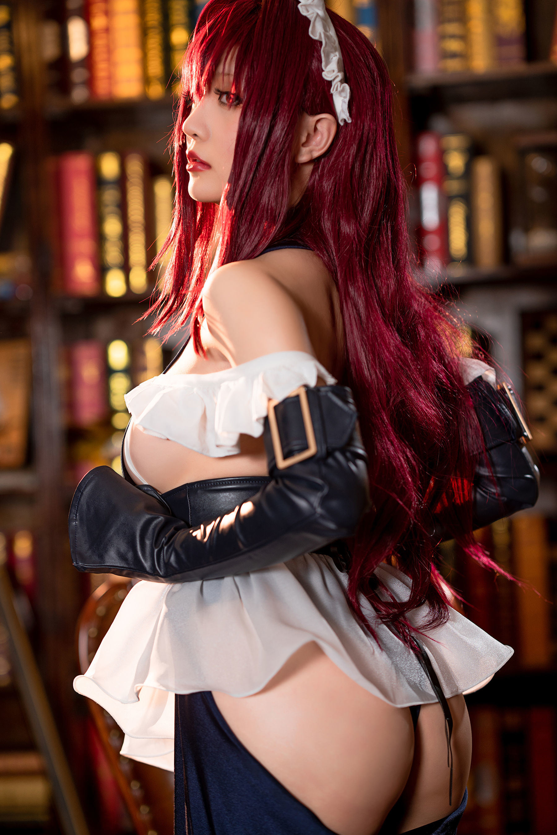 COS Welfare] Coser Miss Xing Zhi Chi Chi - Valentine's Day Scáthach