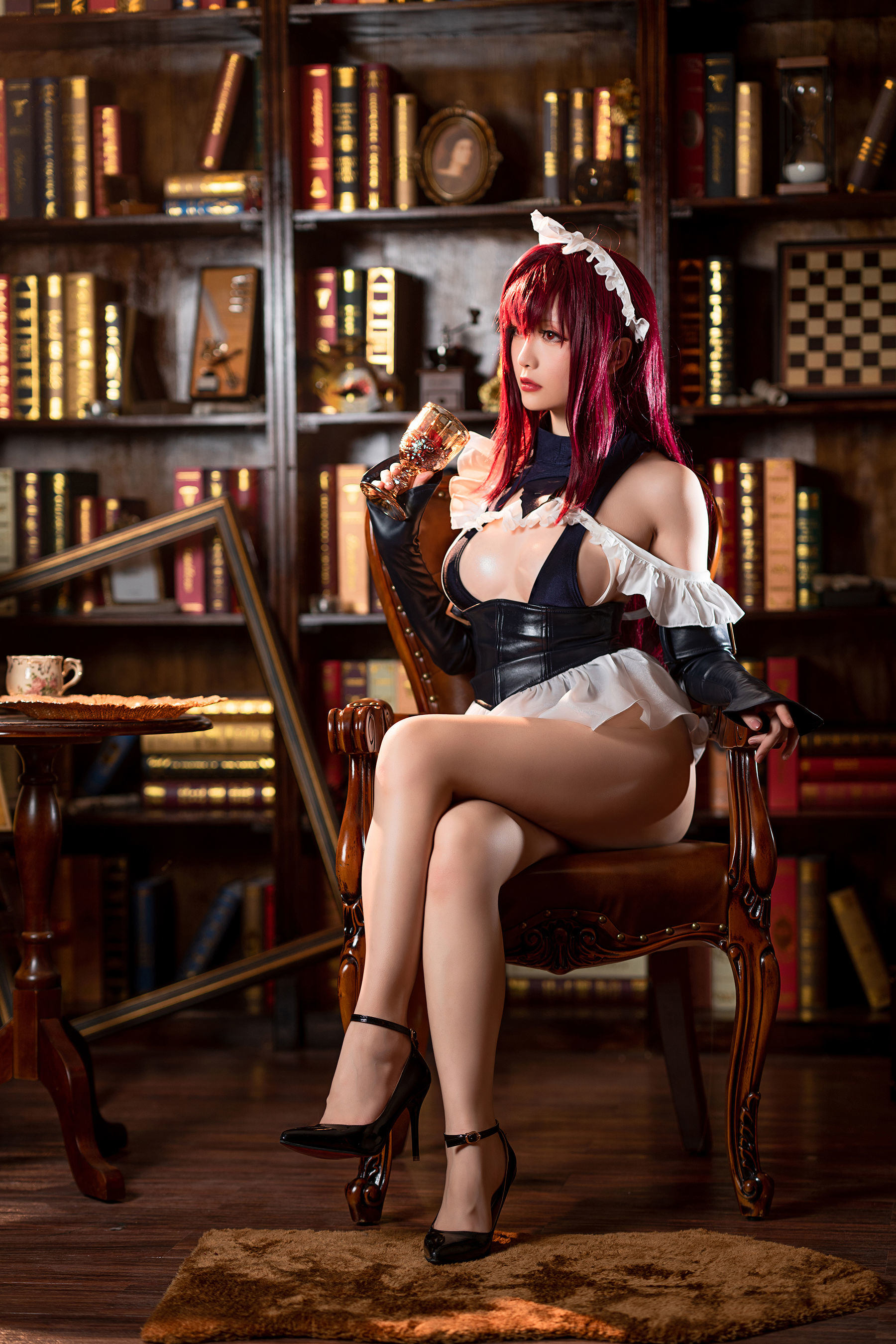 COS Phúc Lợi] Coser Cô Chị Sao Chi Chậm - Ngày Valentine Scáthach