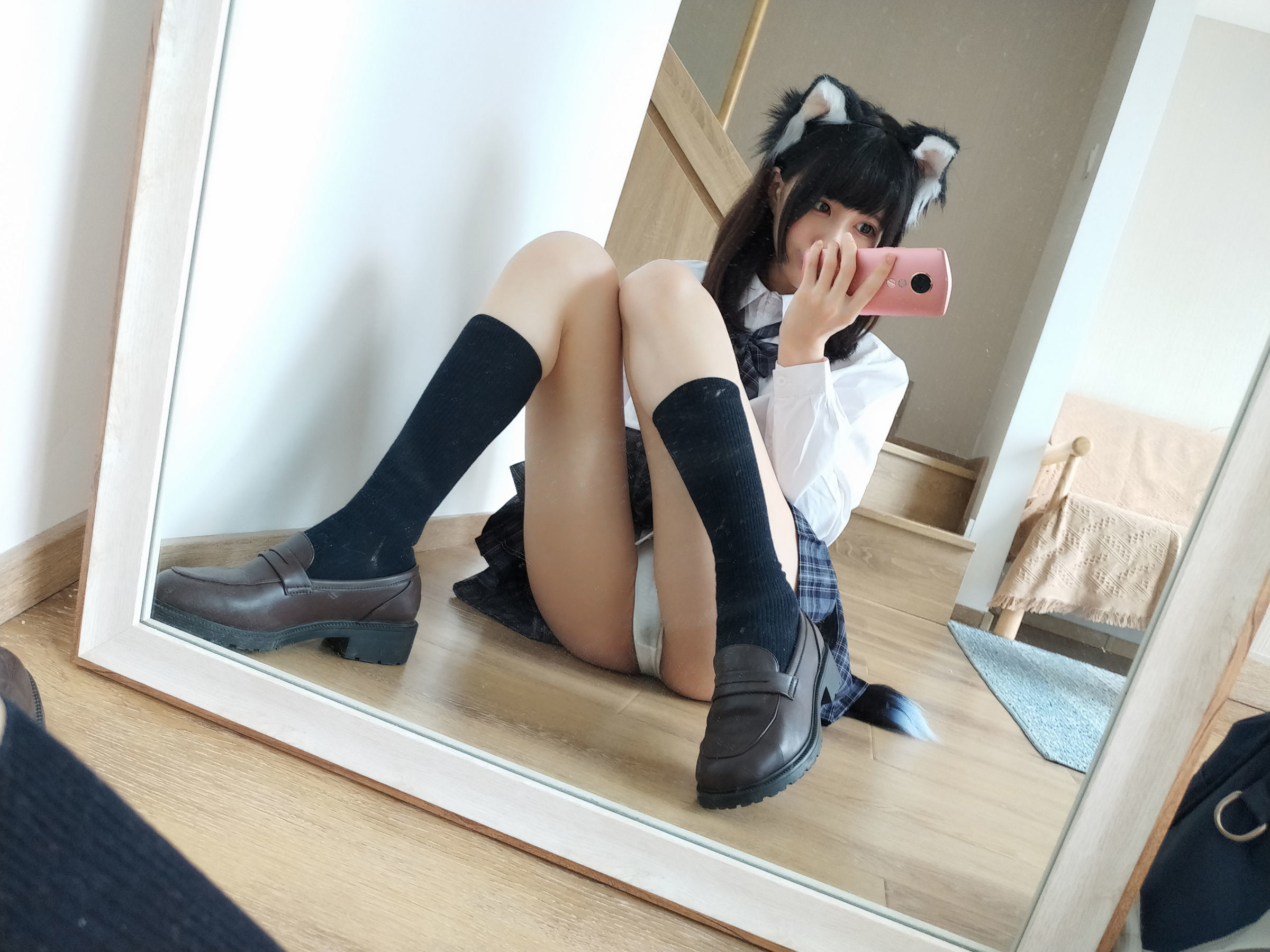 [COS福利] NAGISA魔物喵[fantia] - かわいい転校生