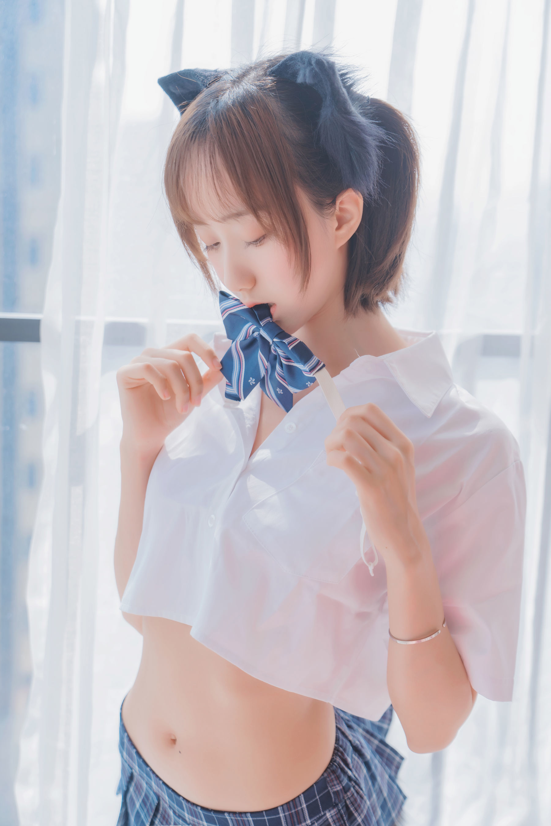 COS Welfare] Moe-style Big Sister Mu MianMian OwO - Cat in Arms