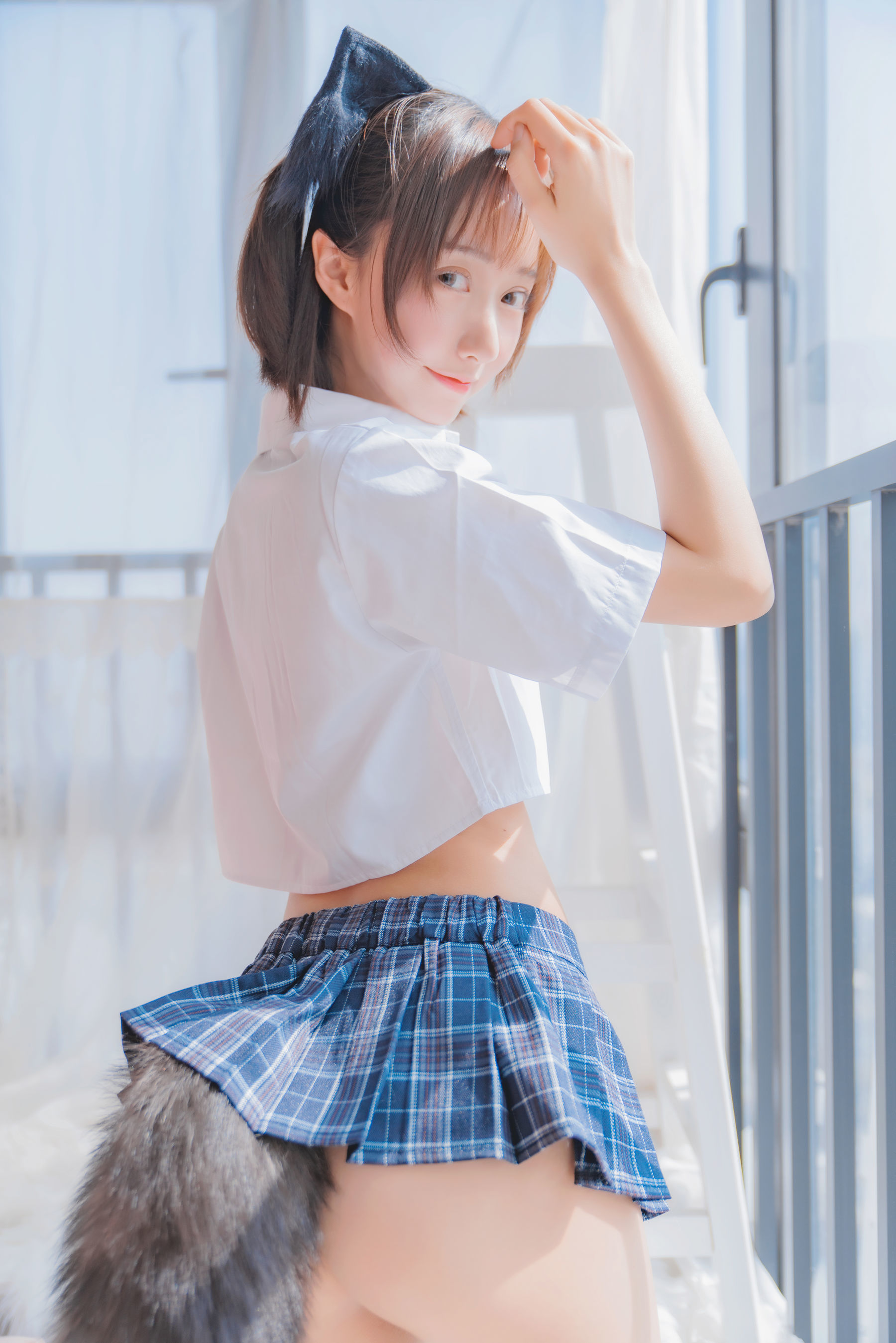 COS Welfare] Moe-style Big Sister Mu MianMian OwO - Cat in Arms