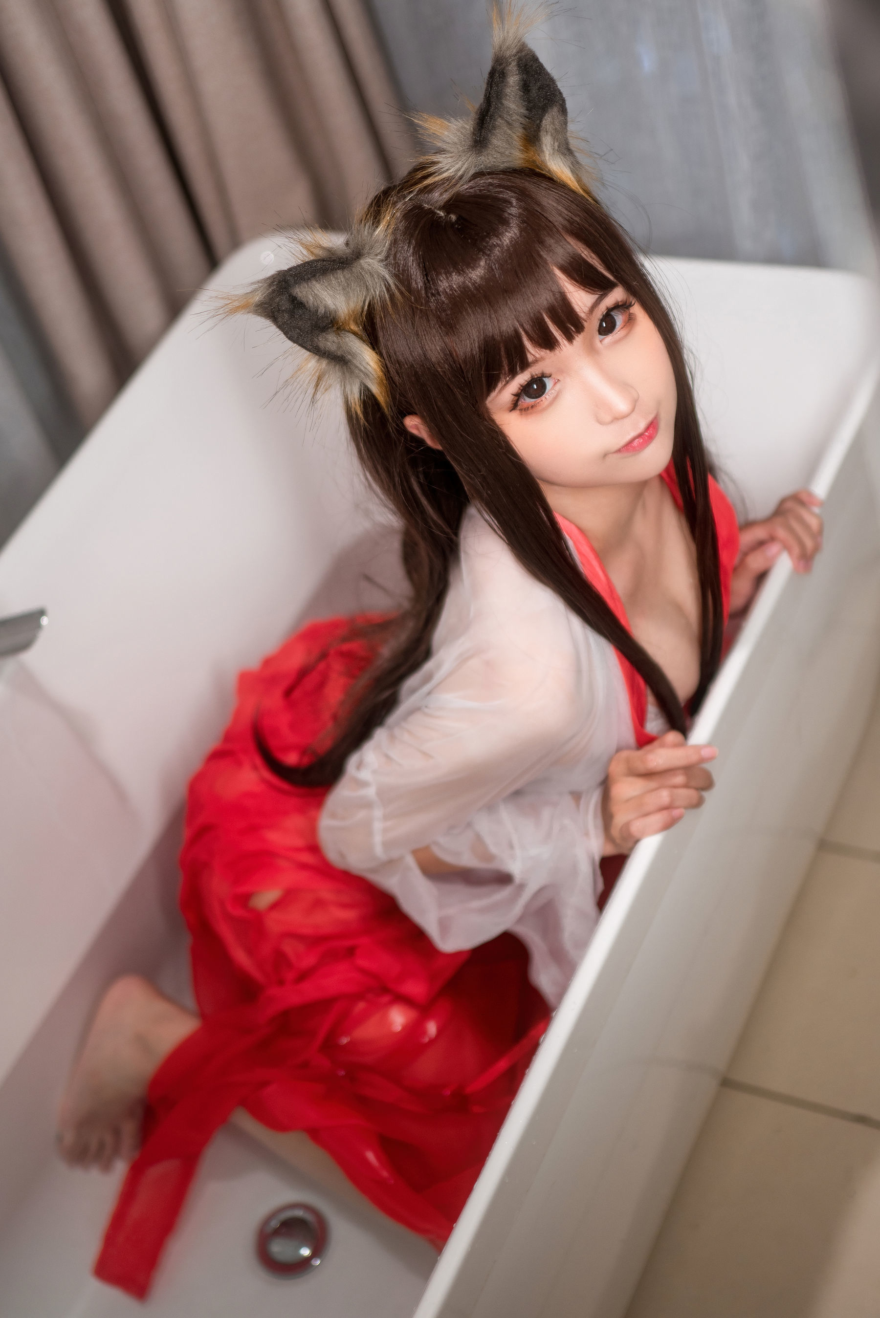 COS Welfare] Anime Blogger Chun Mo Mo - Transparent Shrine Maiden