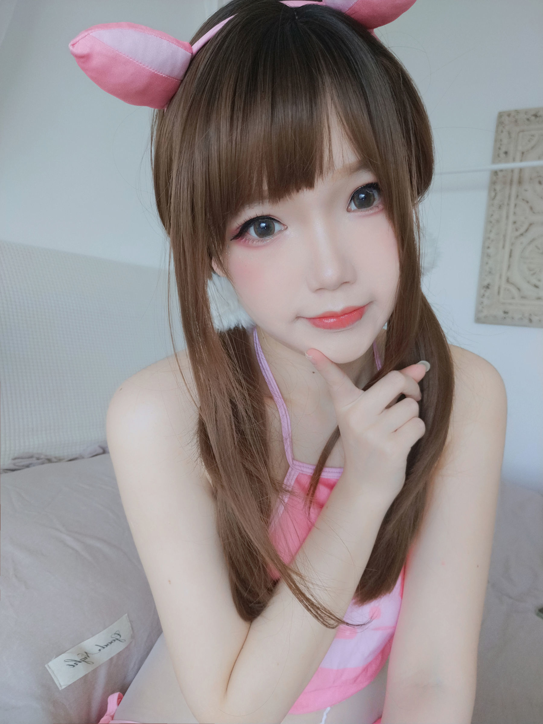 COS Welfare] Anime Blogger Xue Qing Astra - Farm Story Suckling Pig