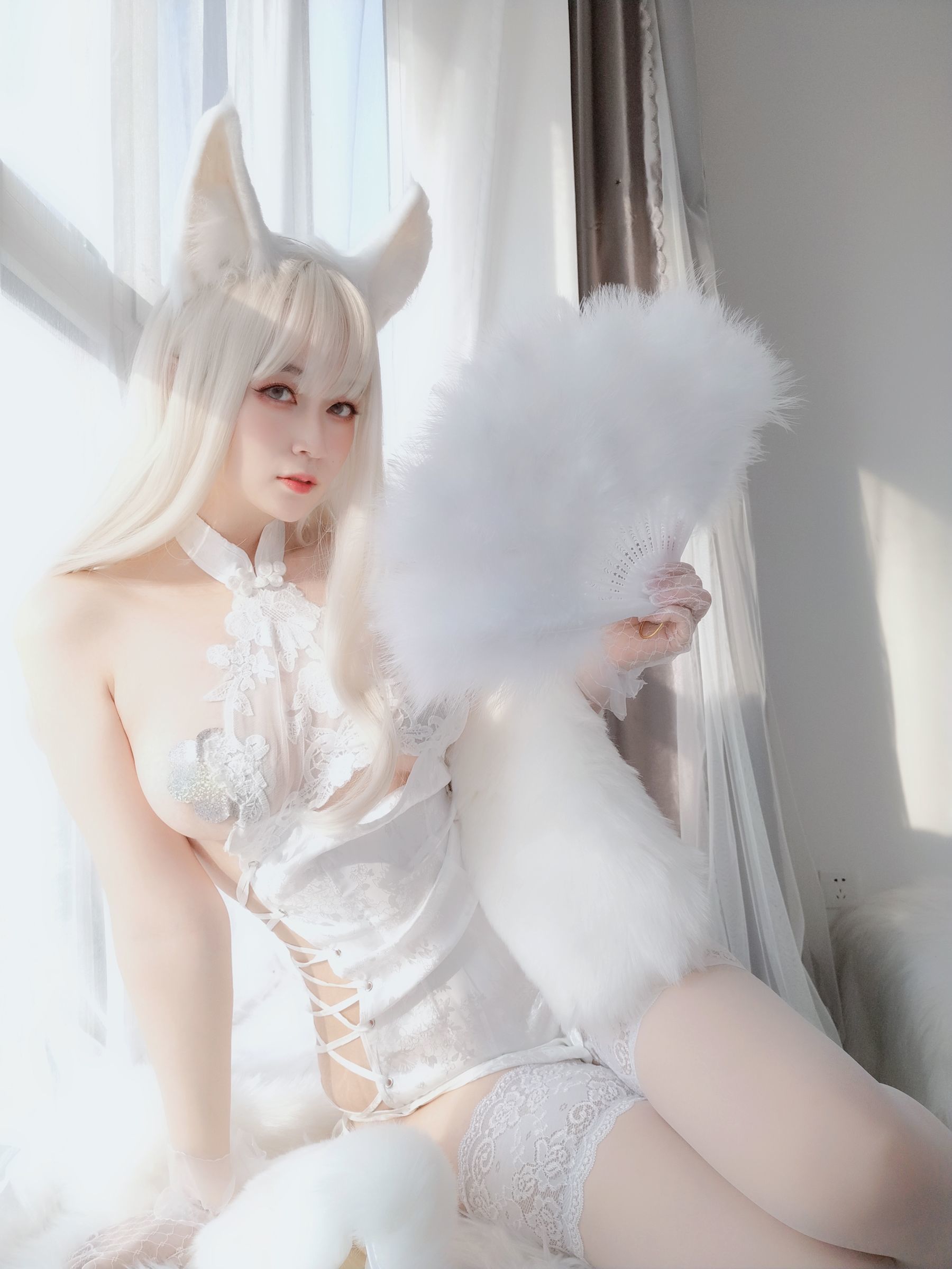 コスプレの福利] コサーお姉さん白銀 - 白うさぎ