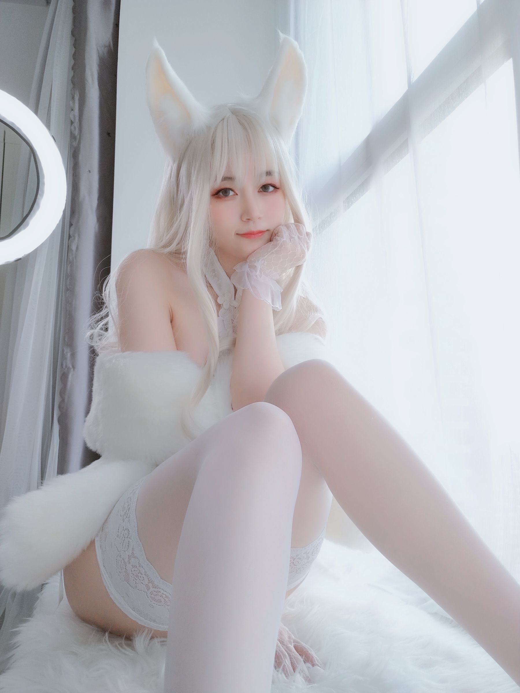 COS Phúc lợi] Coser Chị Bạc - Thỏ Trắng