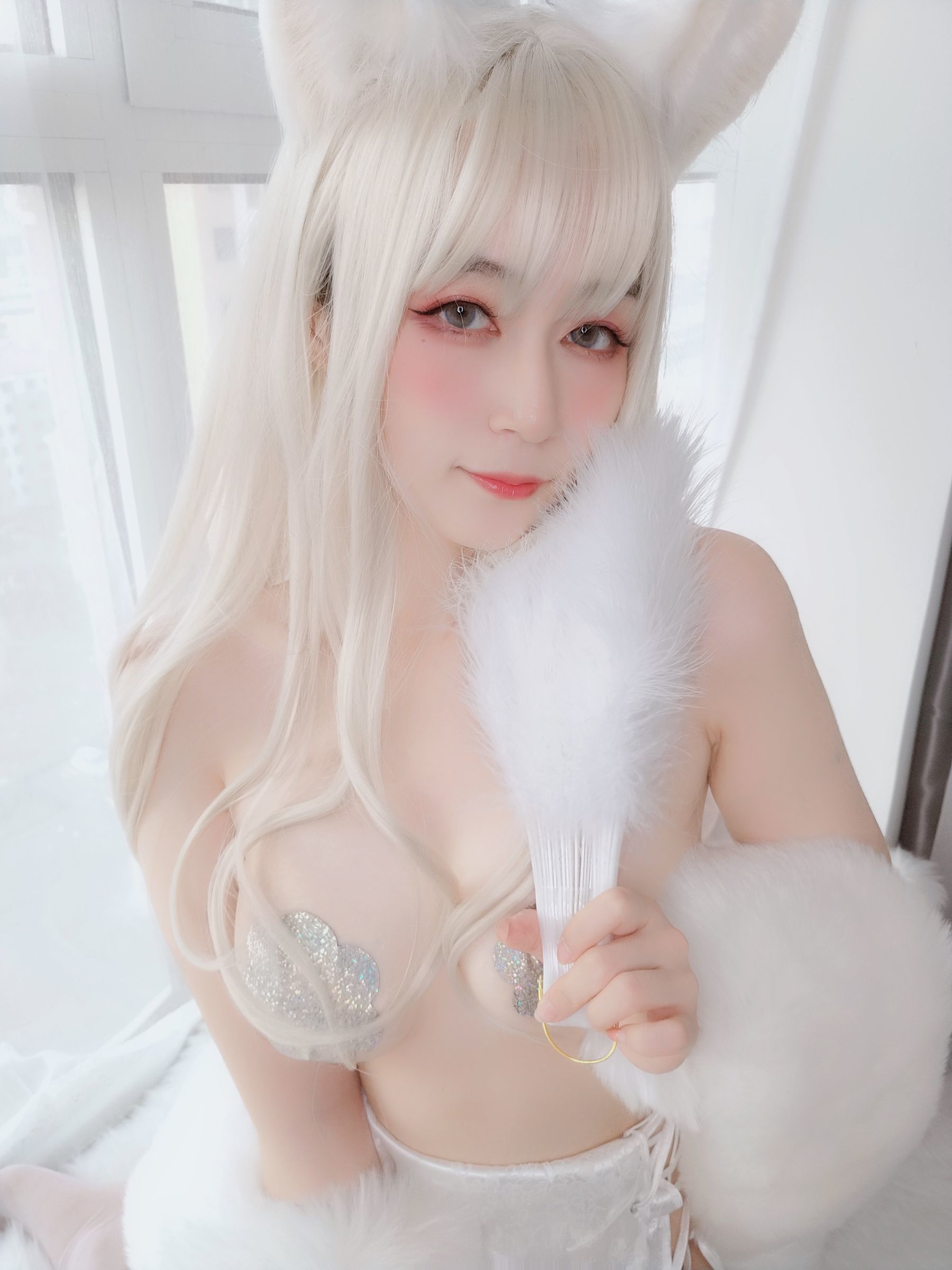 COS Phúc lợi] Coser Chị Bạc - Thỏ Trắng