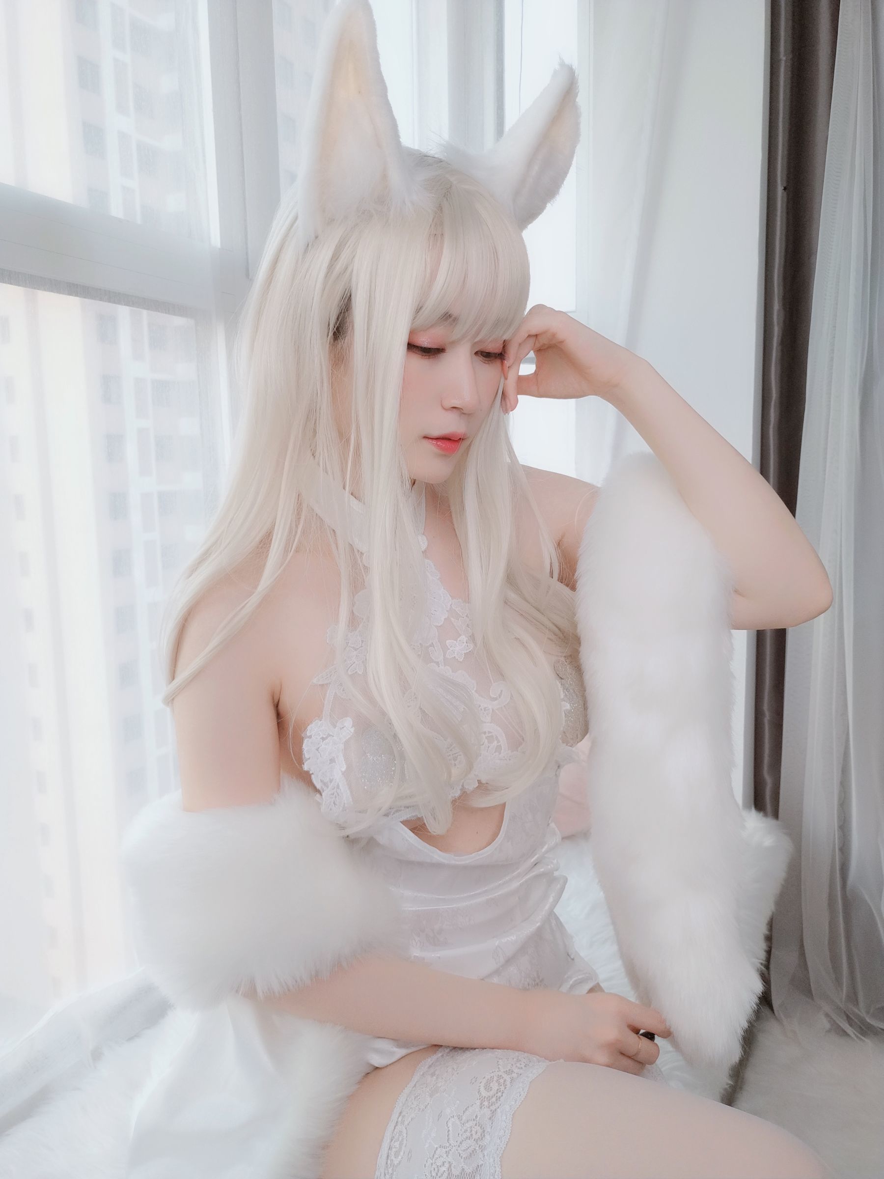 コスプレの福利] コサーお姉さん白銀 - 白うさぎ