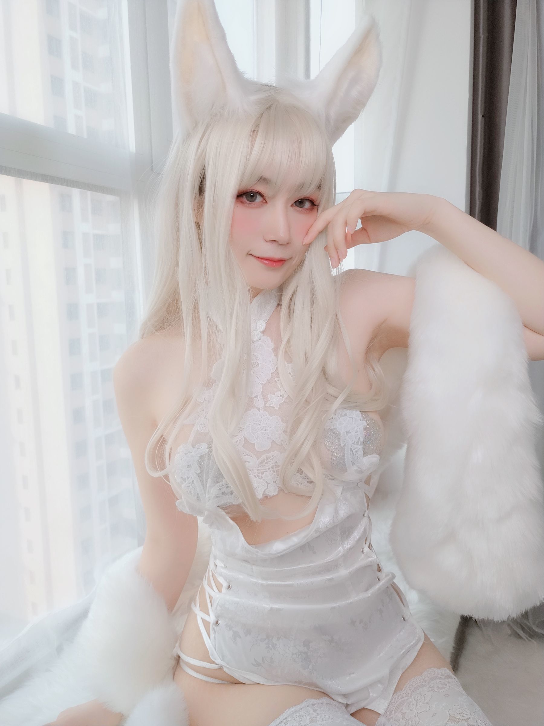 コスプレの福利] コサーお姉さん白銀 - 白うさぎ