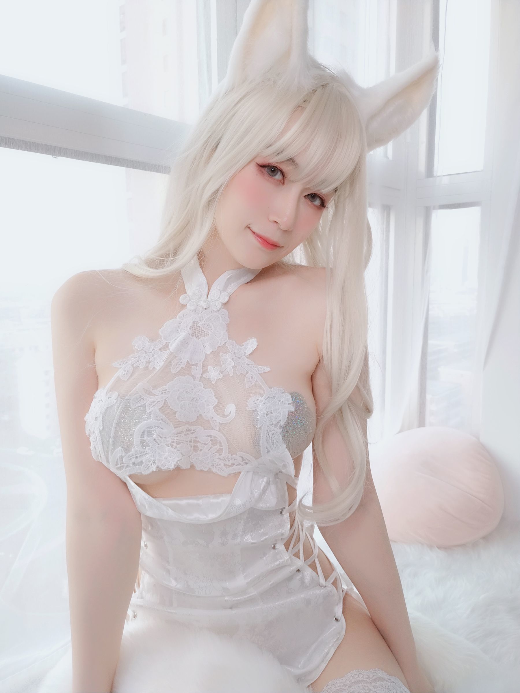 コスプレの福利] コサーお姉さん白銀 - 白うさぎ