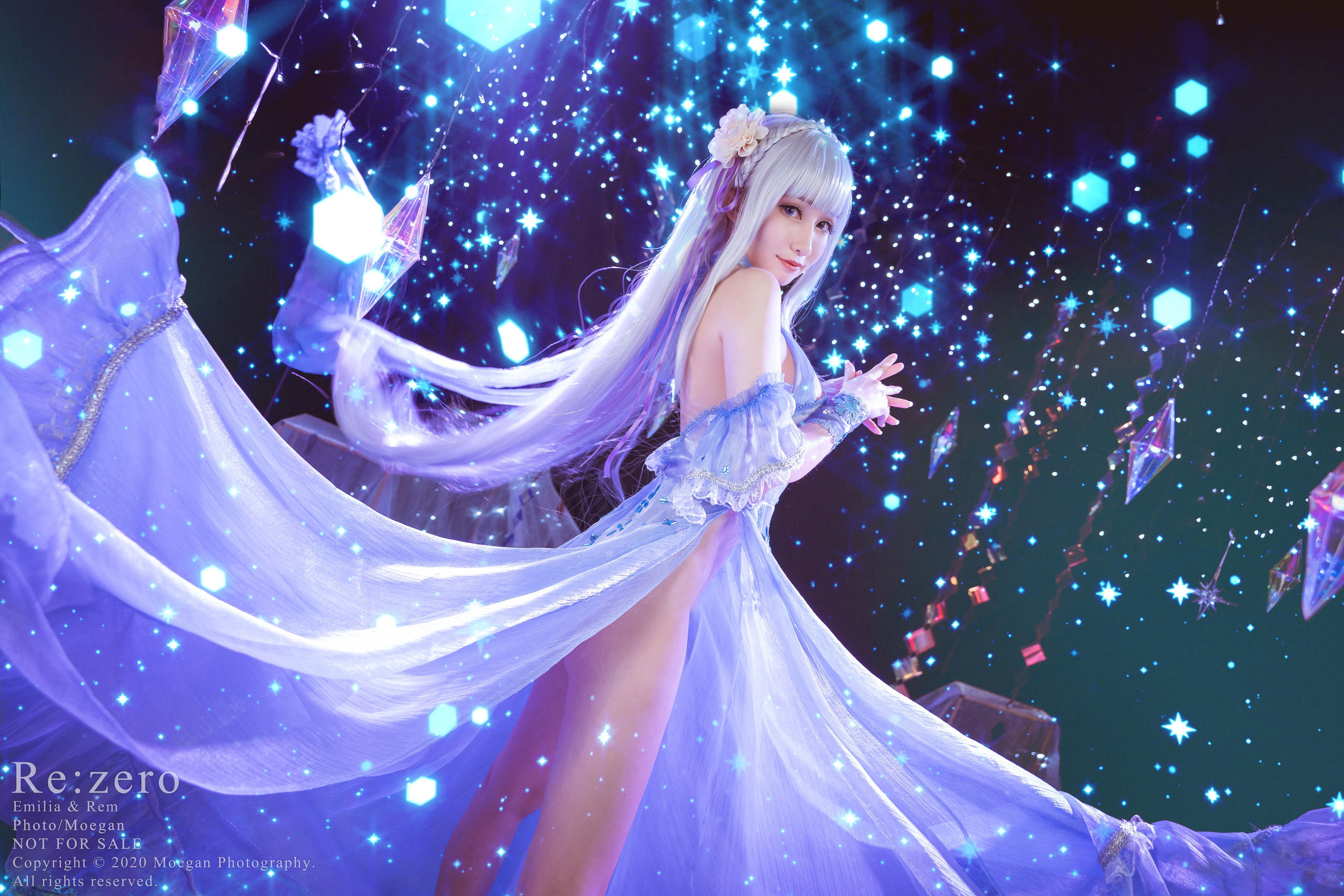 Cosplay Welfare] Miyana Mi Ya & Zi Yue Tao - Crystal Dress