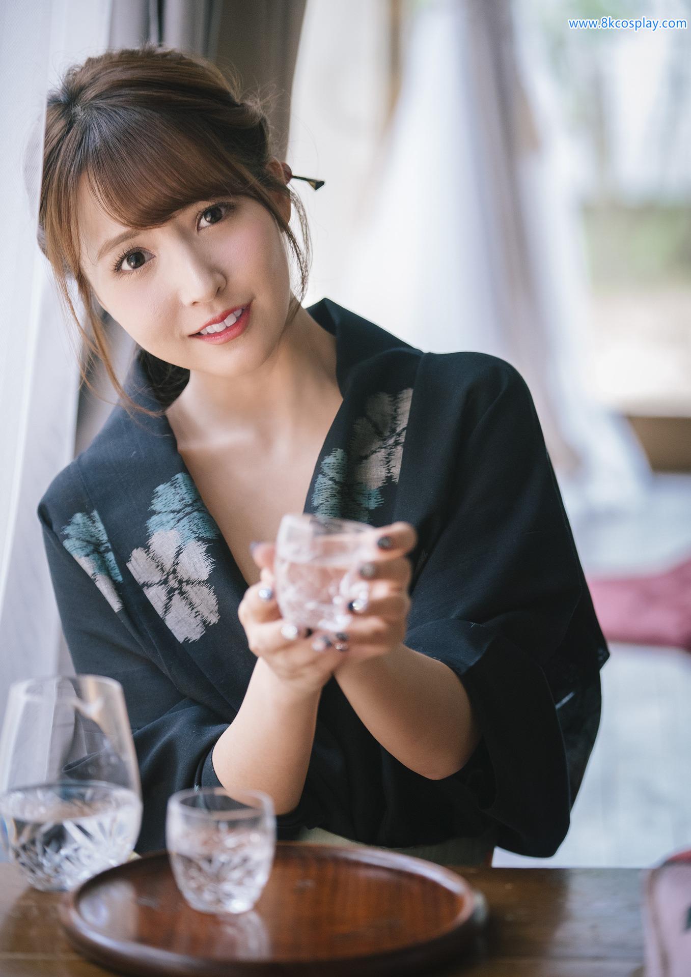 Digital Limited] Yua Mikami Photo Book "Awakening" [99P