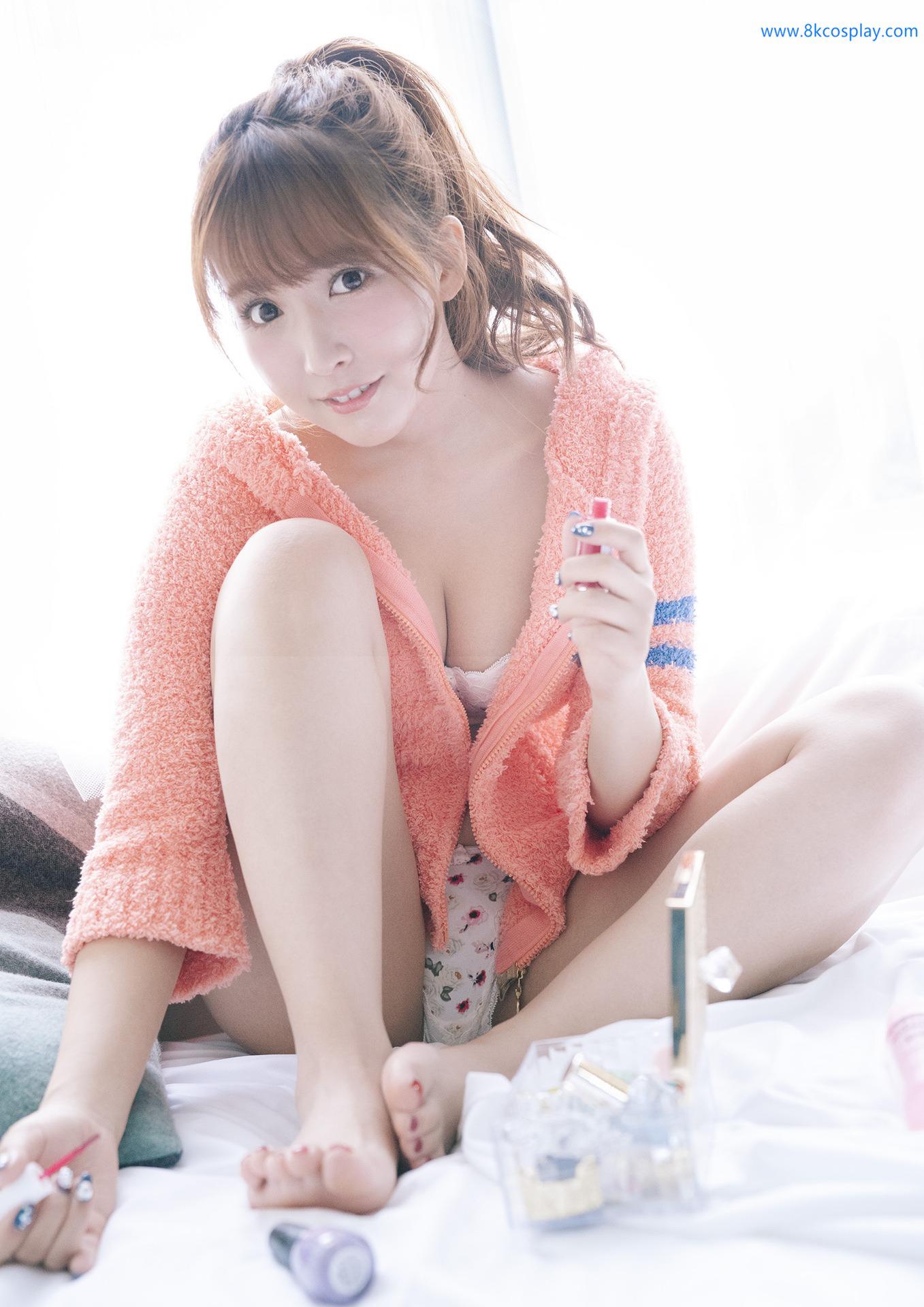 Digital Limited] Yua Mikami Photo Book "Awakening" [99P