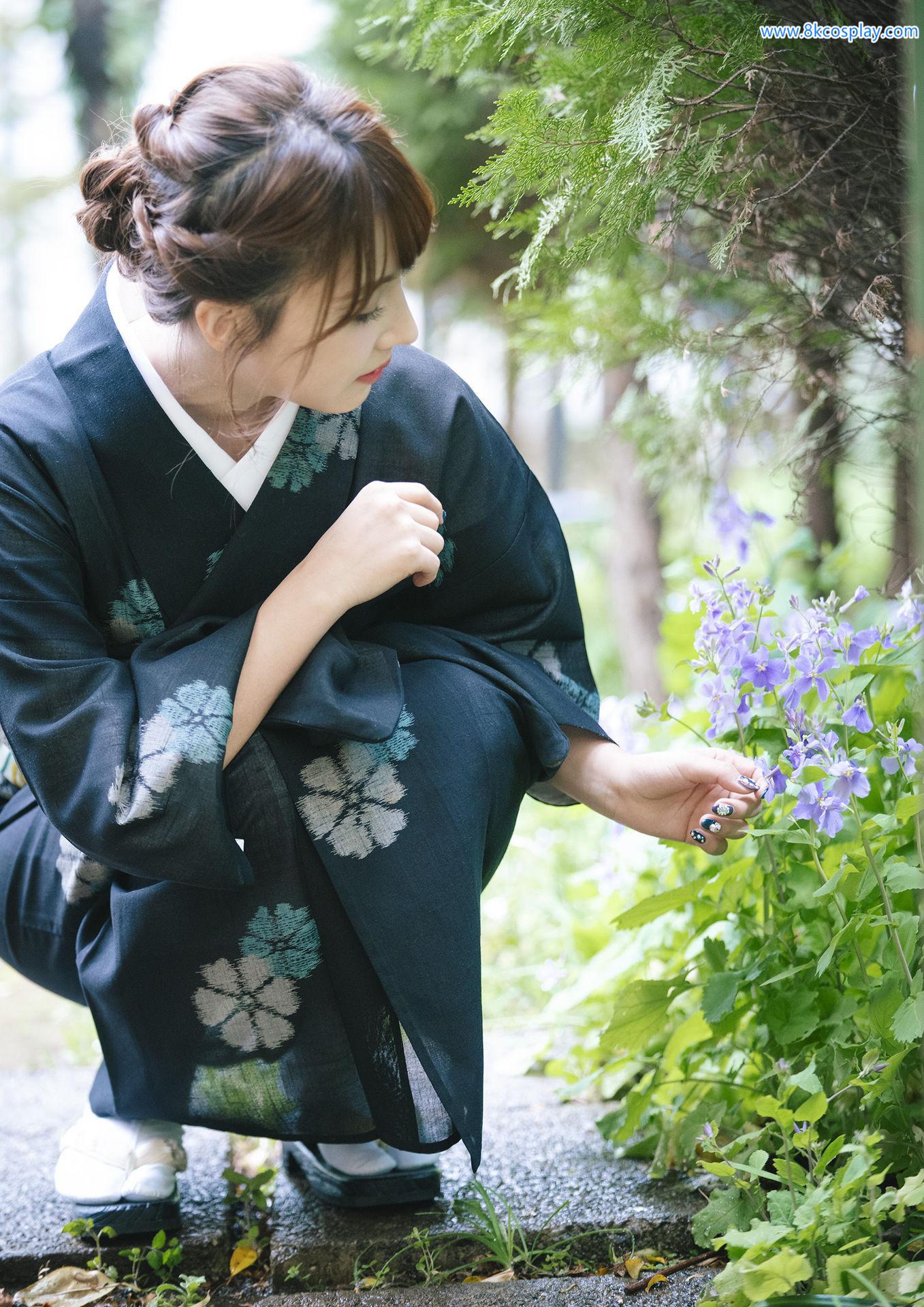Digital Limited] Yua Mikami Photo Book "Awakening" [99P