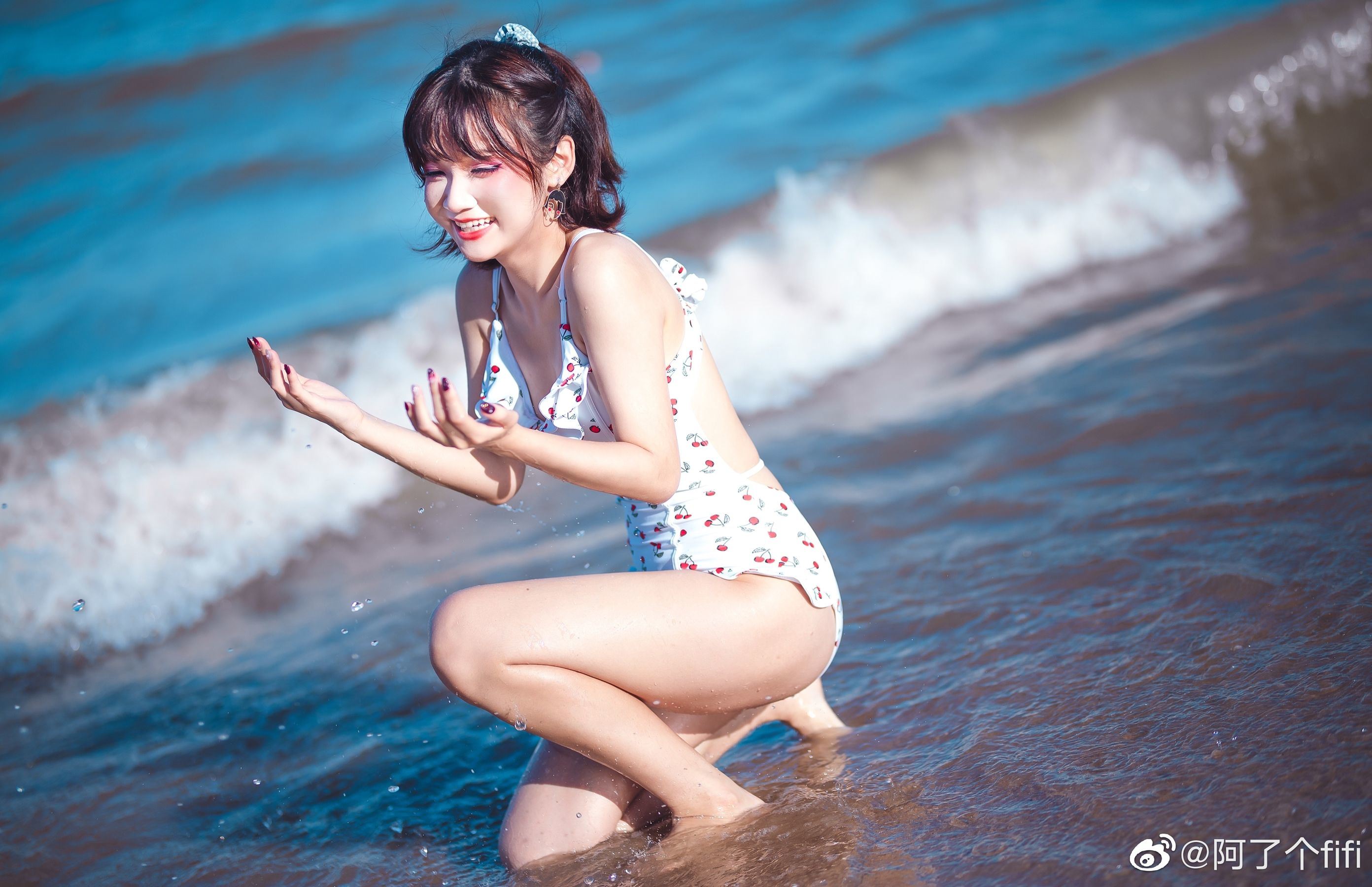 COS Welfare] Anime Blogger A Ge Le Fifi - Summer Swimsuit