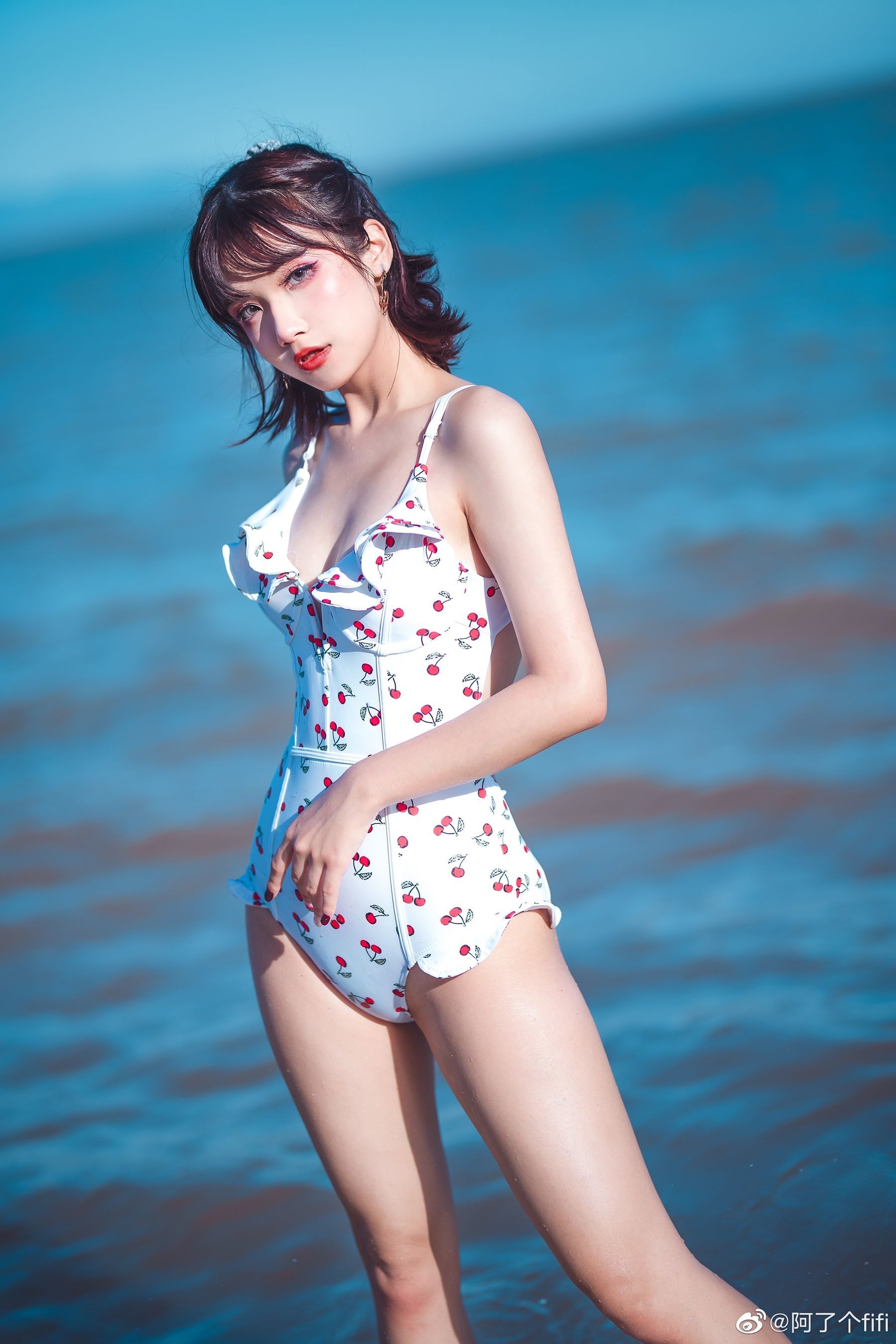 COS Welfare] Anime Blogger A Ge Le Fifi - Summer Swimsuit